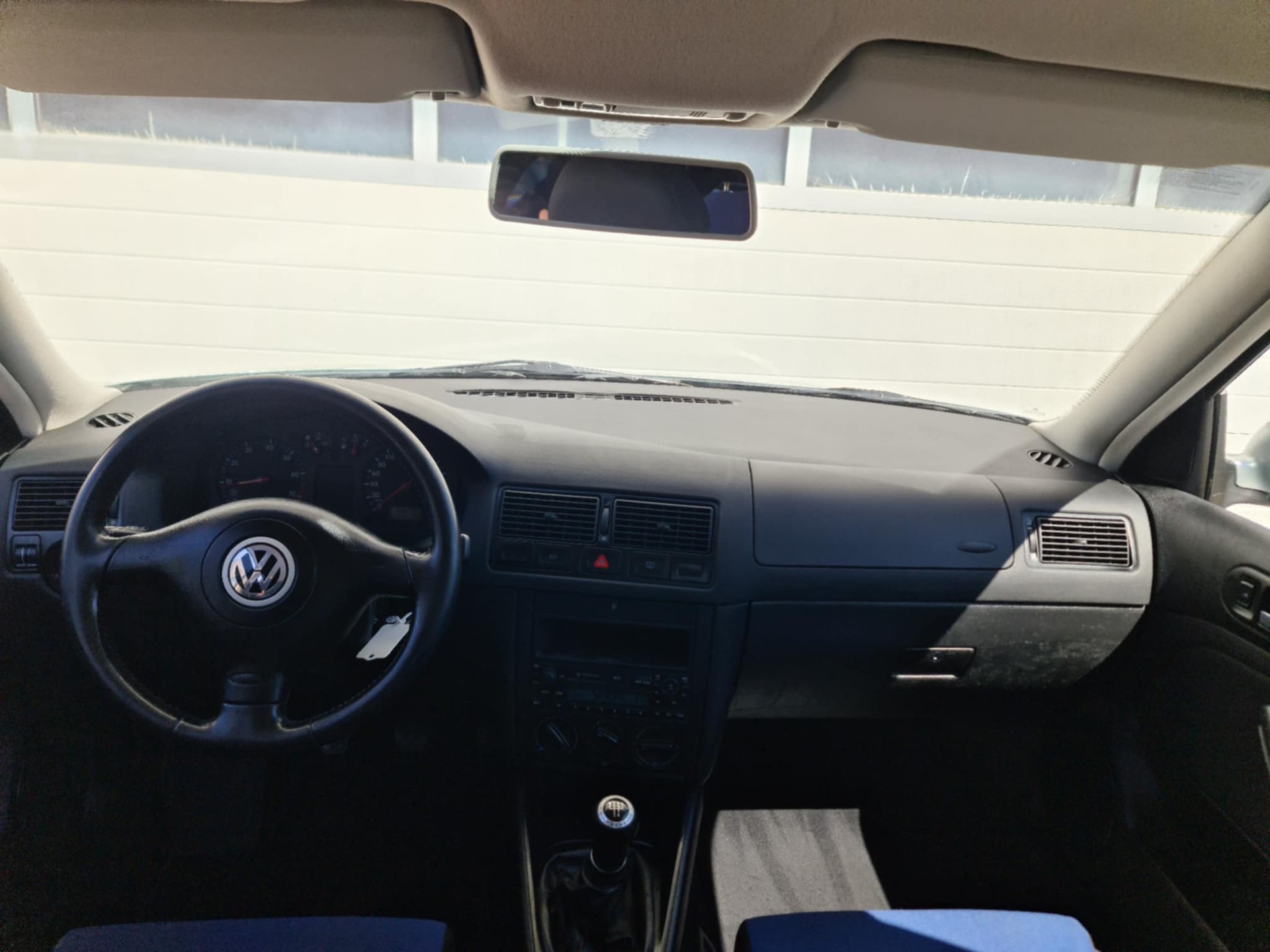 VW Golf 1.6 Comfortline Generation-image-9