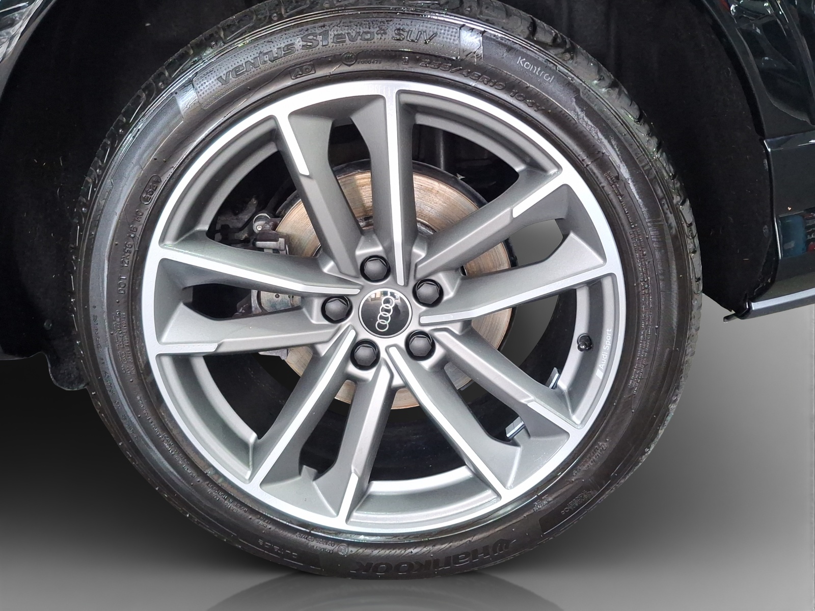 AUDI Q3 45 TFSI e S line Attraction S-tronic-image-14