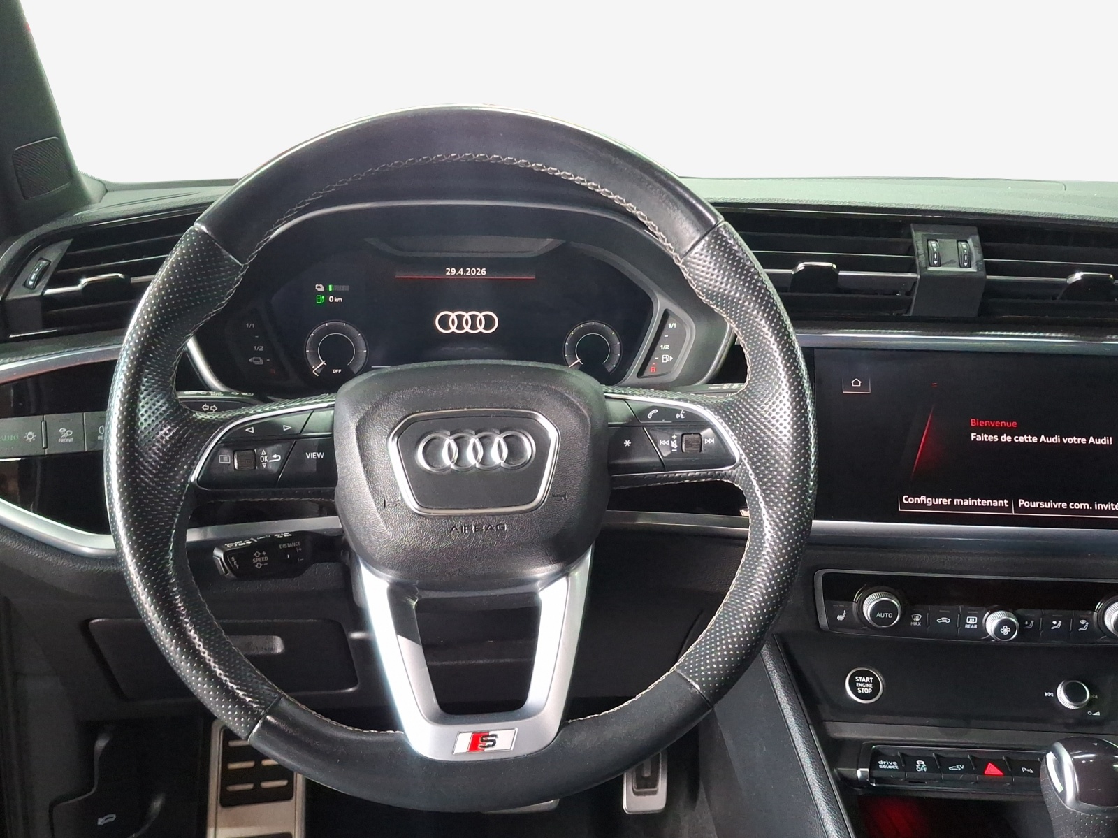 AUDI Q3 45 TFSI e S line Attraction S-tronic-image-10