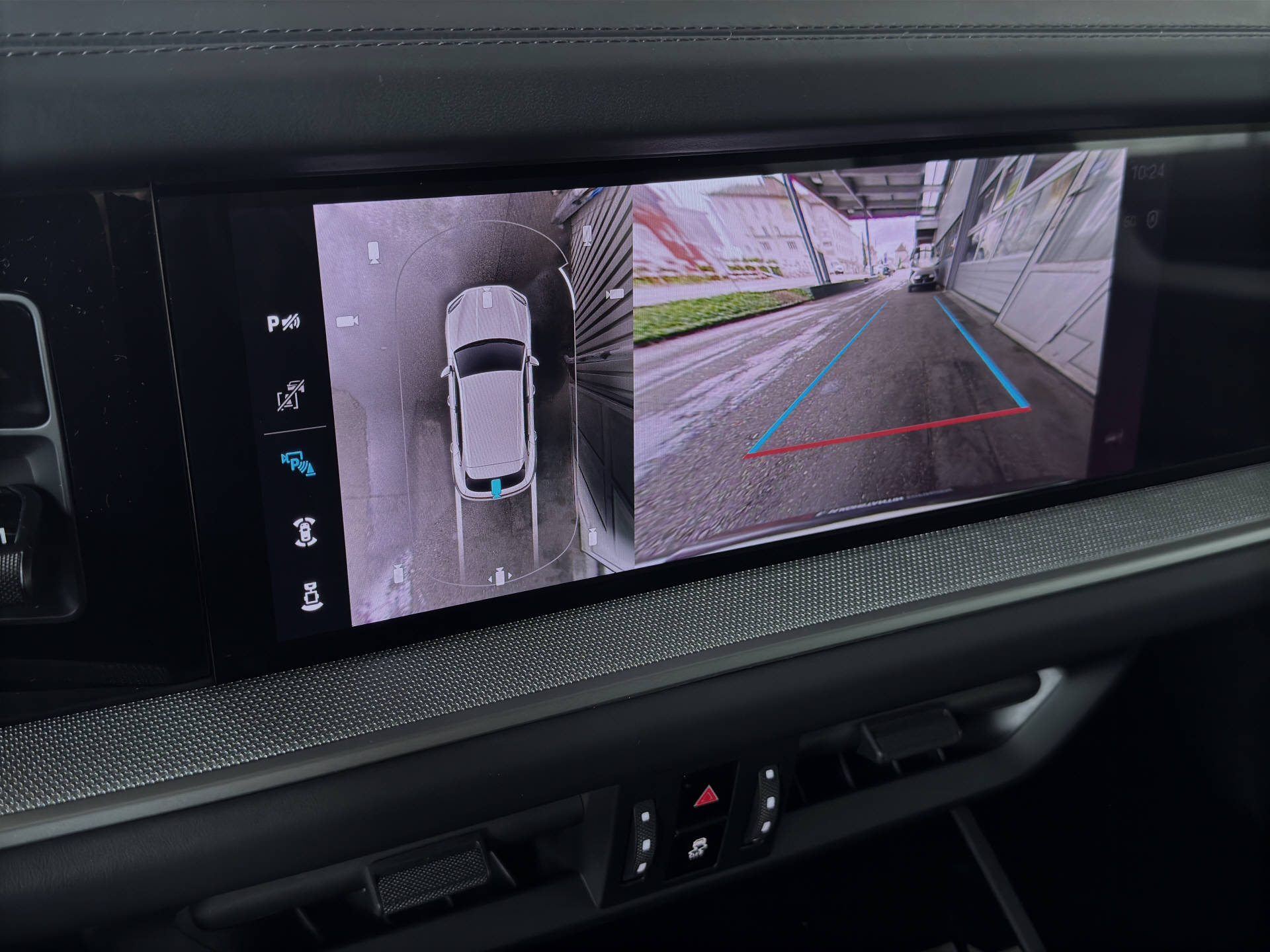 PORSCHE Cayenne S E-Hybrid-image-9