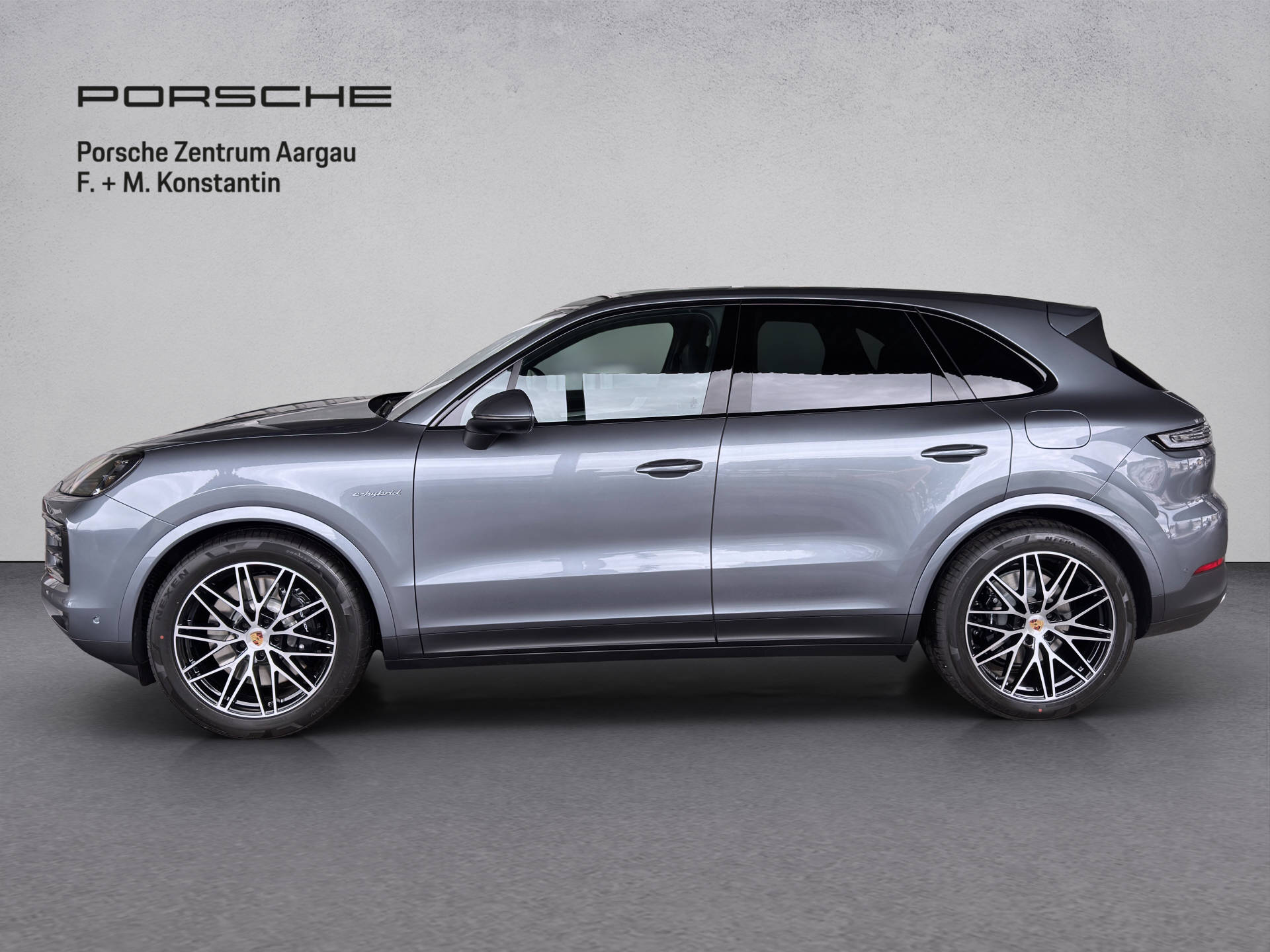 PORSCHE Cayenne S E-Hybrid-image-2