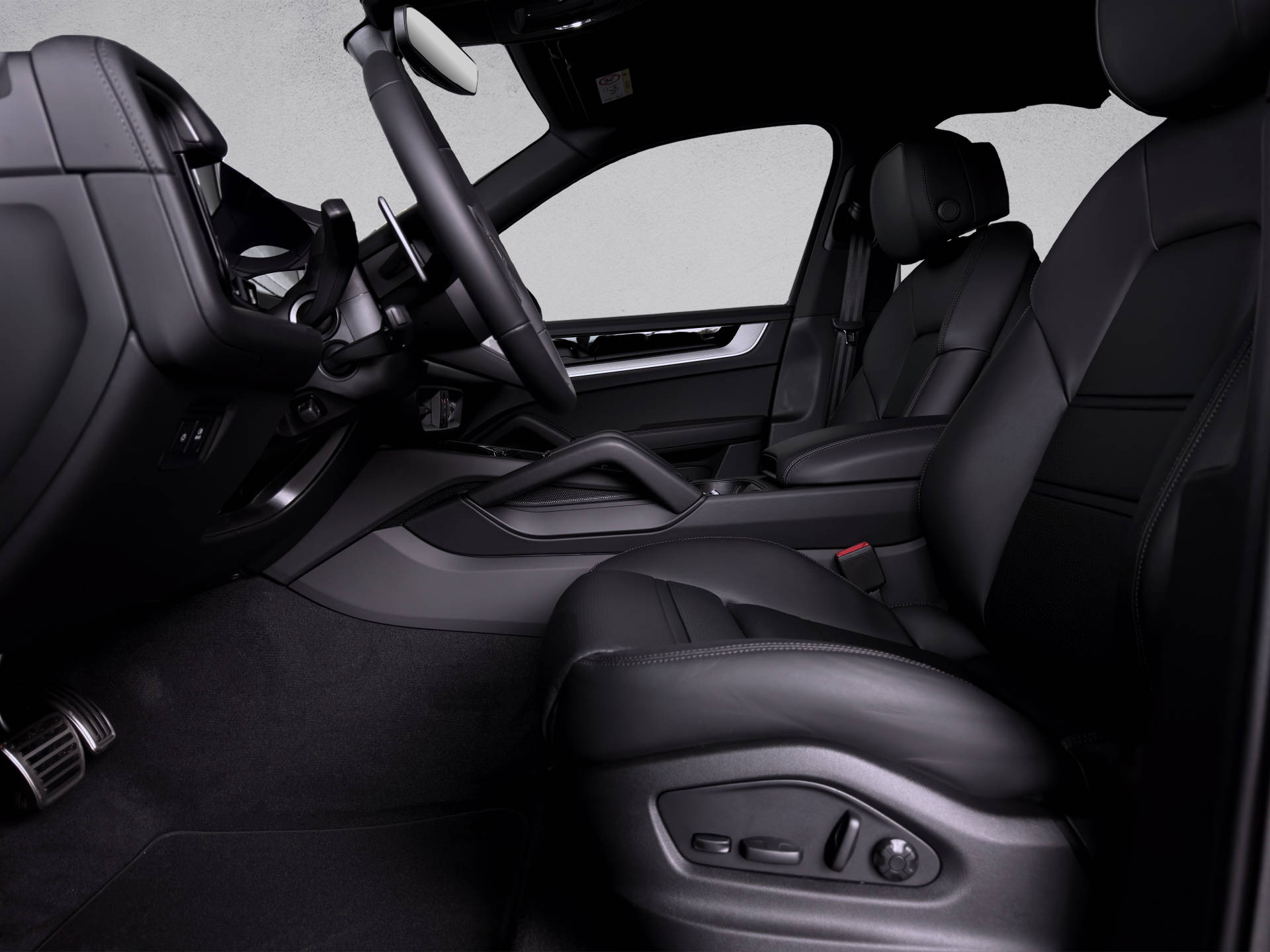PORSCHE Cayenne S E-Hybrid-image-6