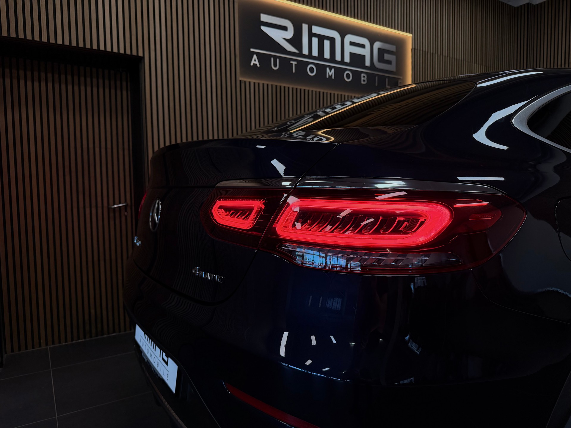 MERCEDES-BENZ GLC Coupé 300 AMG Line 4Matic 9G-Tronic | CH- Fzg. | Carvertical Bericht | Ab MFK & Service-image-31