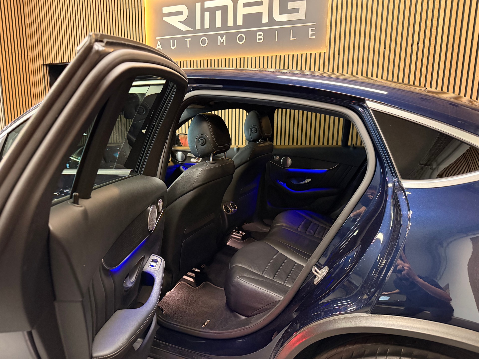 MERCEDES-BENZ GLC Coupé 300 AMG Line 4Matic 9G-Tronic | CH- Fzg. | Carvertical Bericht | Ab MFK & Service-image-9
