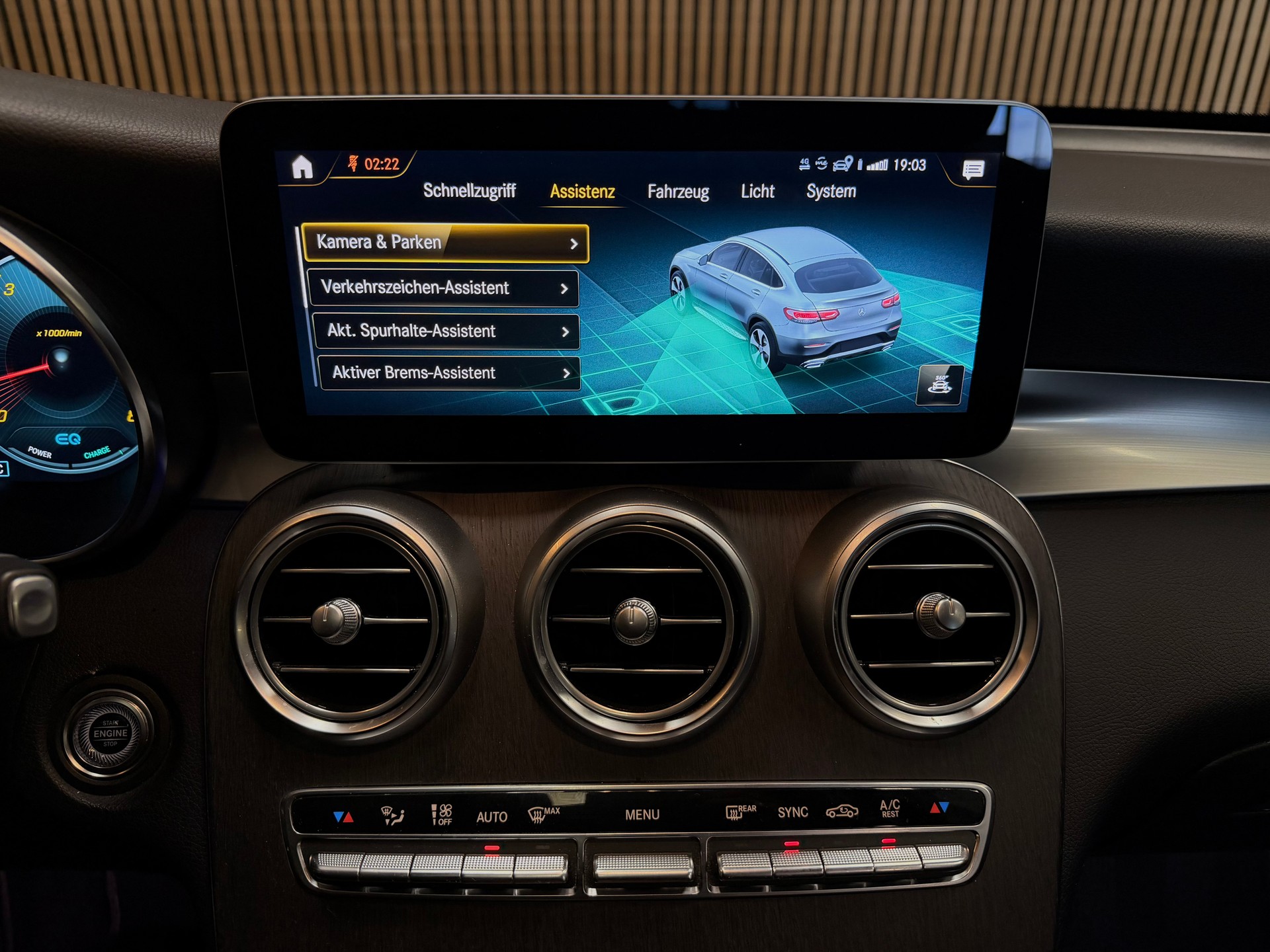 MERCEDES-BENZ GLC Coupé 300 AMG Line 4Matic 9G-Tronic | CH- Fzg. | Carvertical Bericht | Ab MFK & Service-image-25