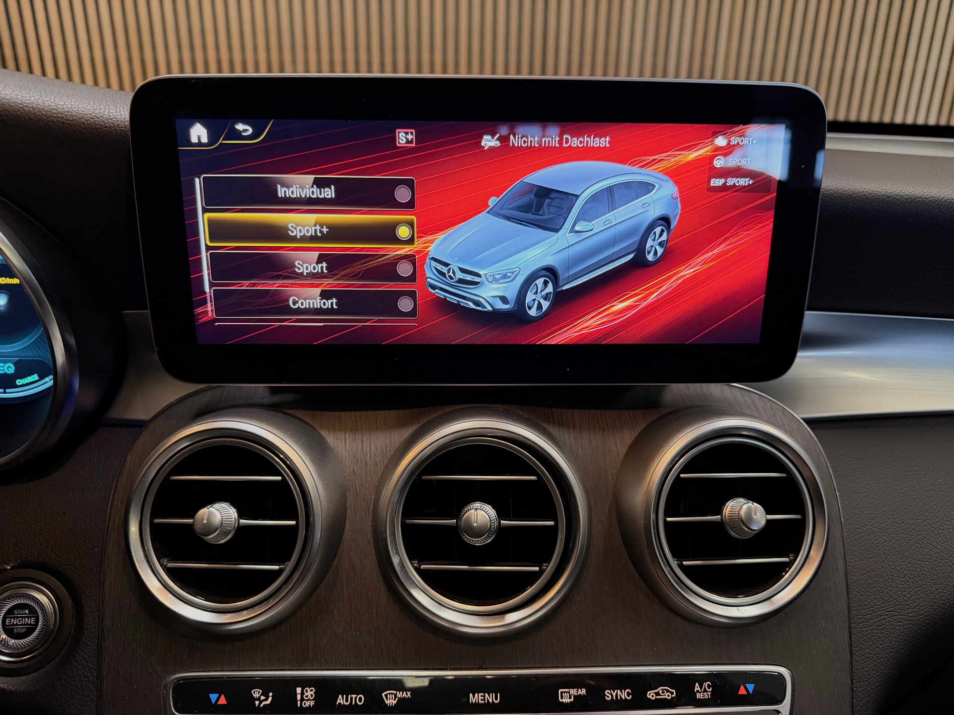 MERCEDES-BENZ GLC Coupé 300 AMG Line 4Matic 9G-Tronic | CH- Fzg. | Carvertical Bericht | Ab MFK & Service-image-27
