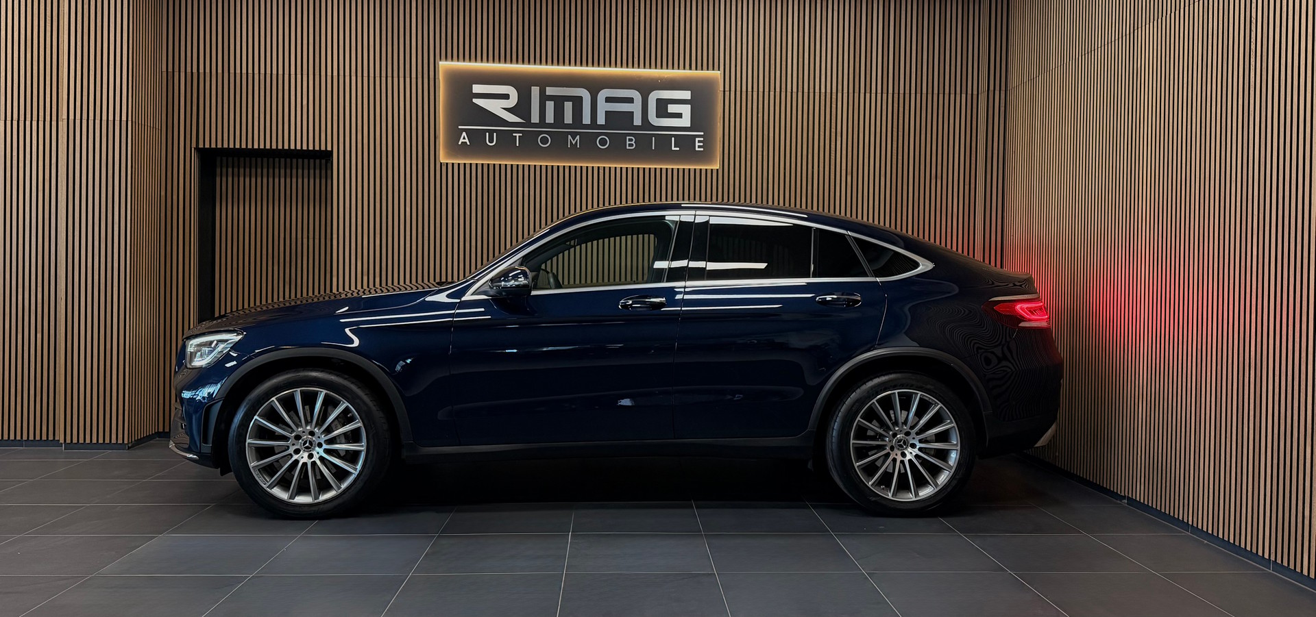 MERCEDES-BENZ GLC Coupé 300 AMG Line 4Matic 9G-Tronic | CH- Fzg. | Carvertical Bericht | Ab MFK & Service-image-4