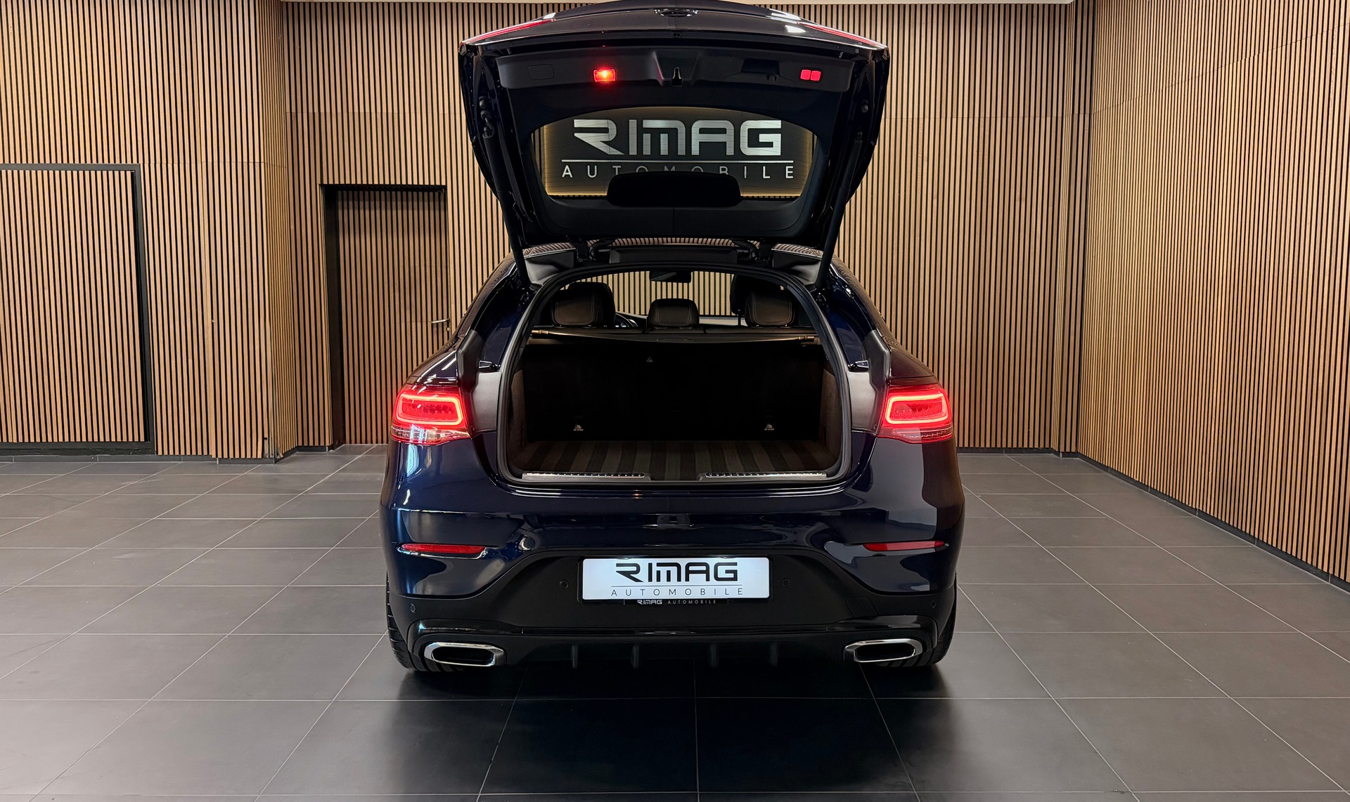 MERCEDES-BENZ GLC Coupé 300 AMG Line 4Matic 9G-Tronic | CH- Fzg. | Ab MFK & Service-image-7