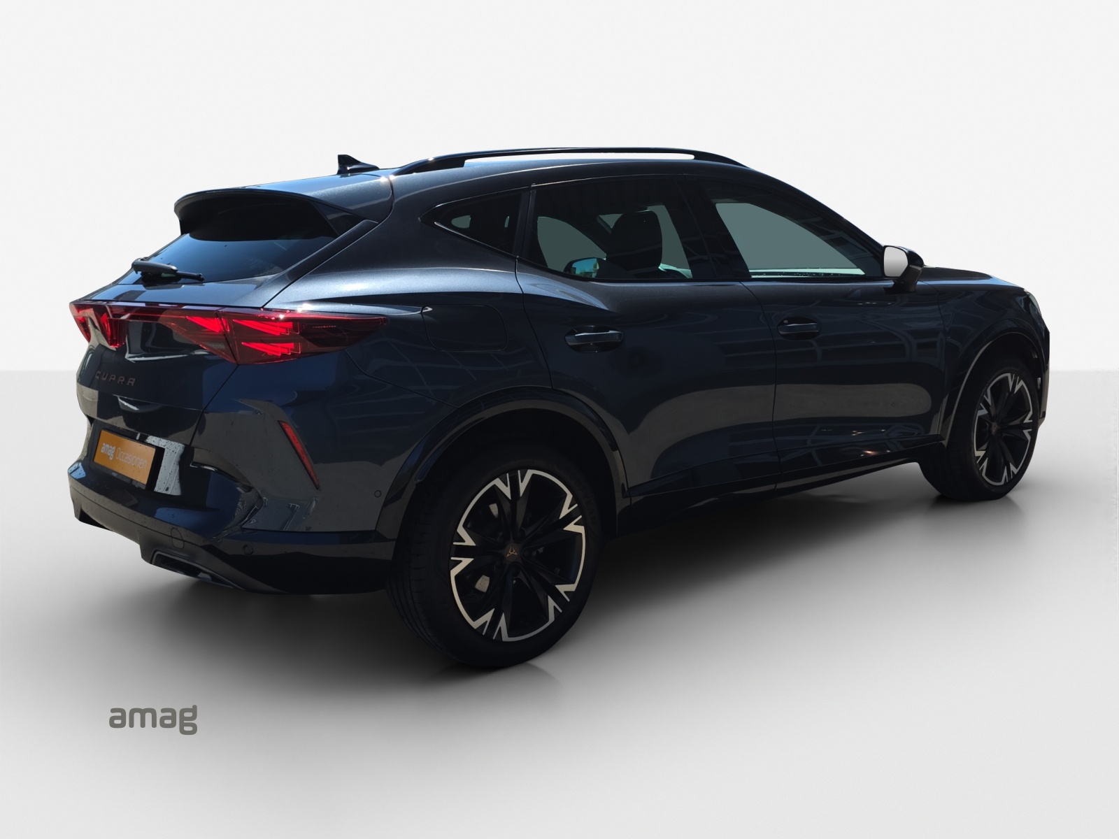 CUPRA Formentor 1.5 e-HYBRID pHEV DSG-image-4