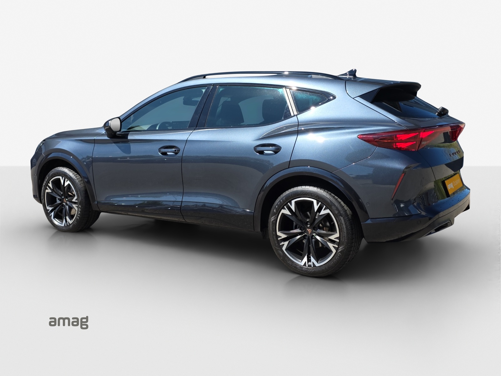 CUPRA Formentor 1.5 e-HYBRID pHEV DSG-image-2