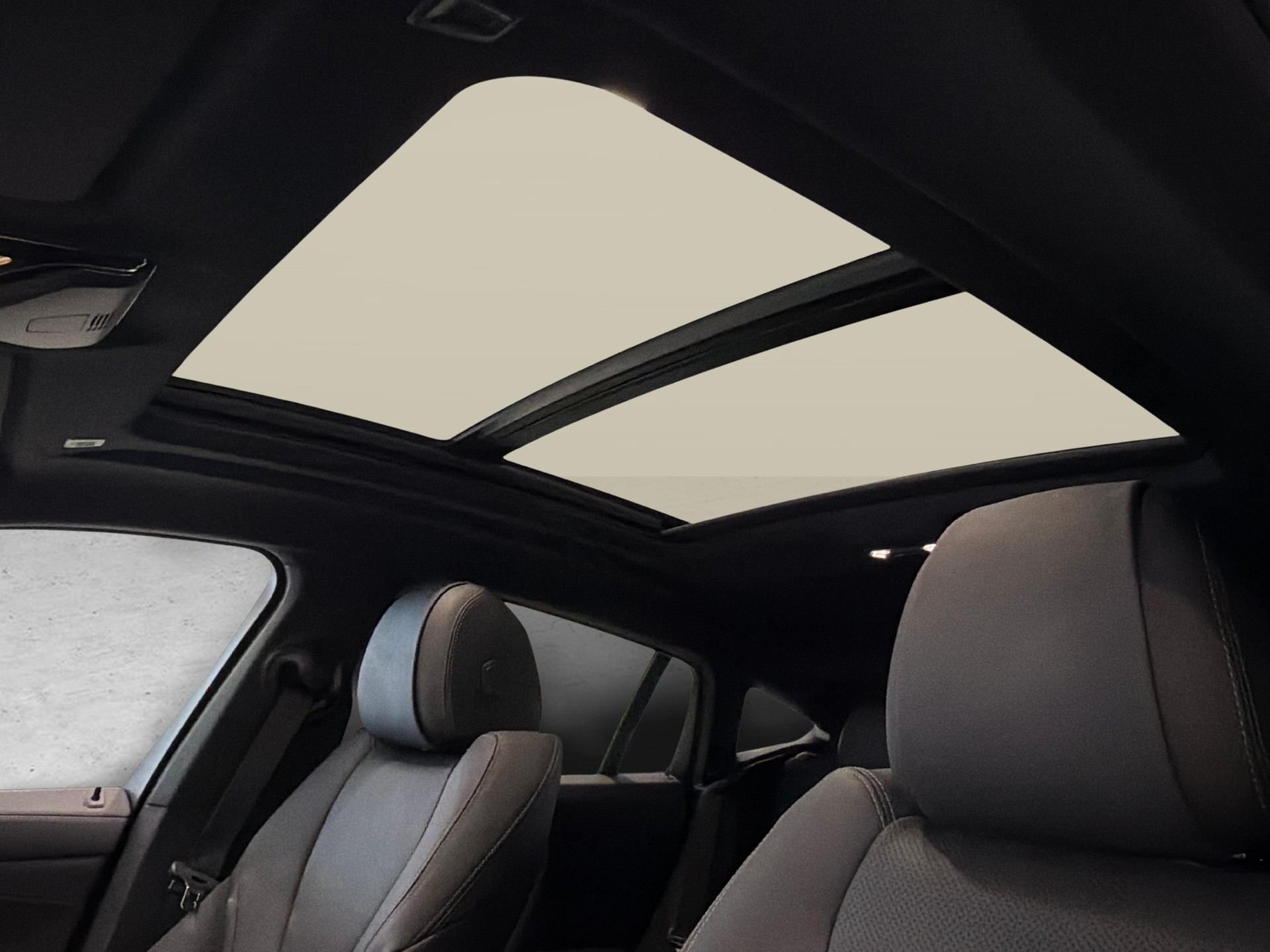 BMW X6 M50i-image-20