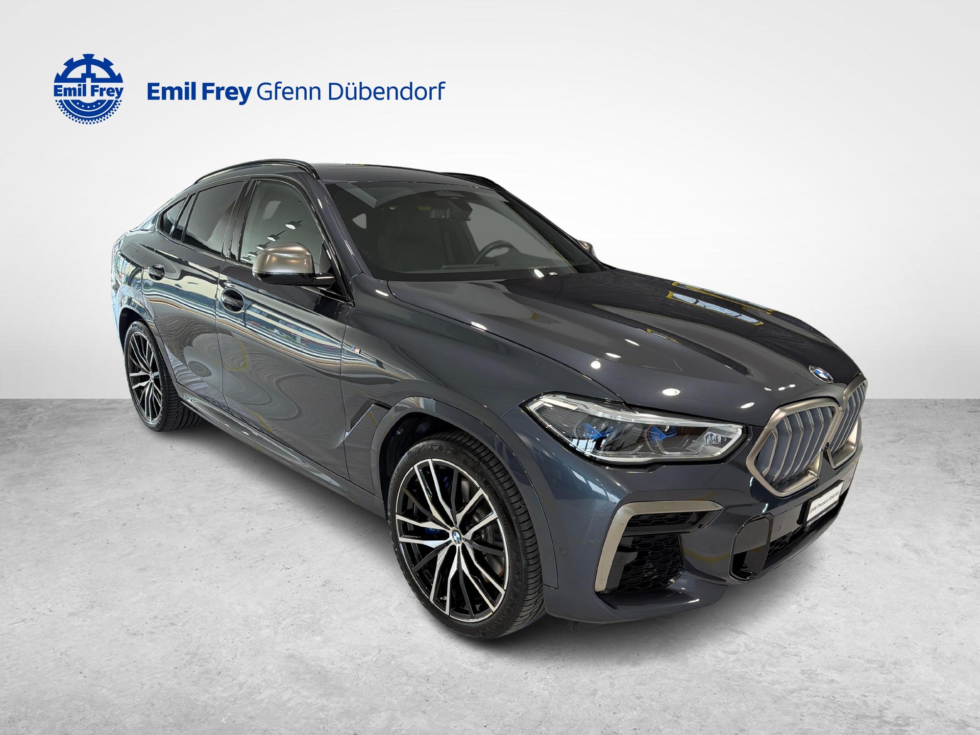 BMW X6 M50i-image-3