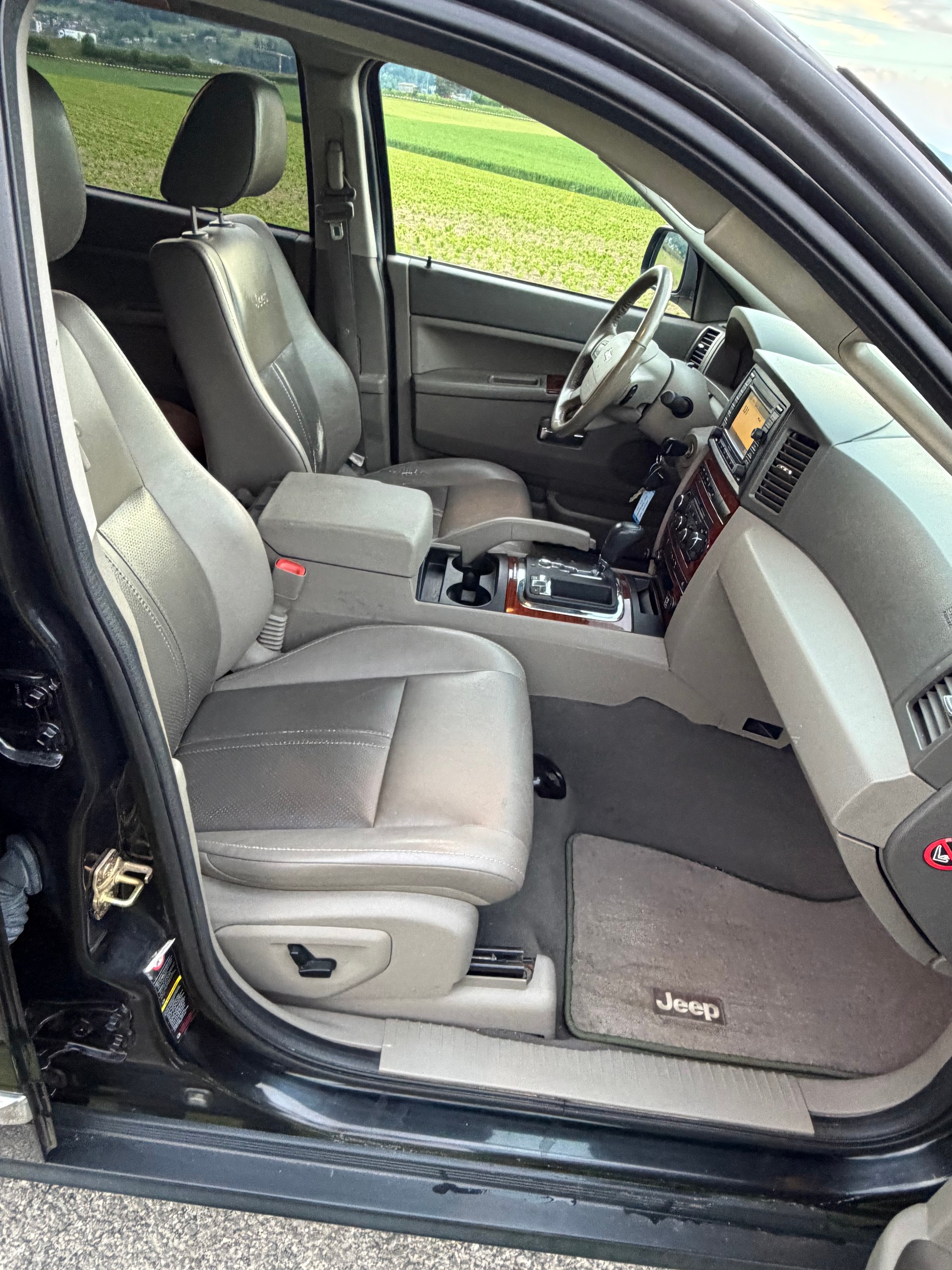 JEEP Grand Cherokee 3.0 CRD Limited Automatic-image-11