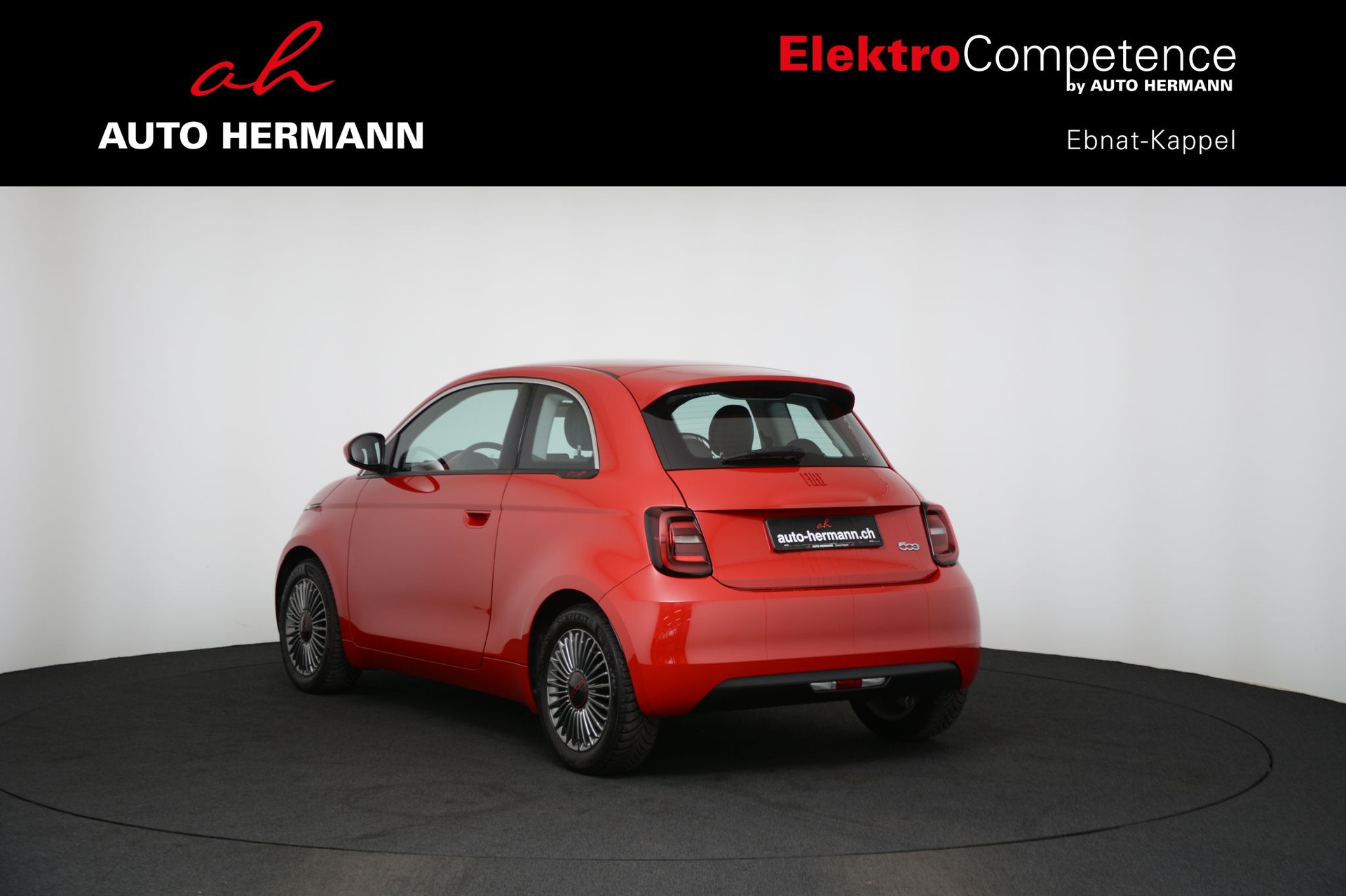 FIAT 500 Electric Red Edition-image-4