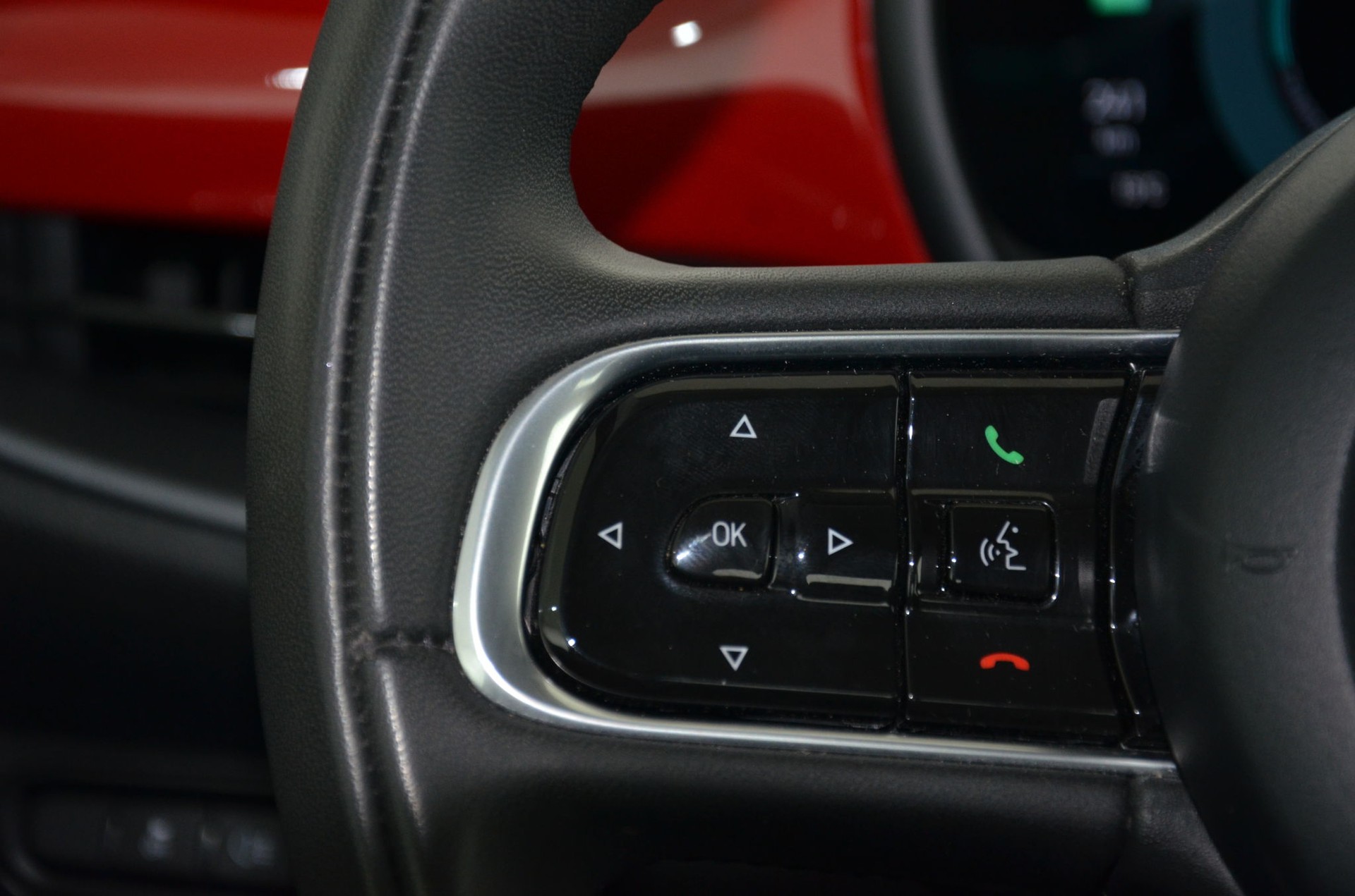 FIAT 500 Electric Red Edition-image-22