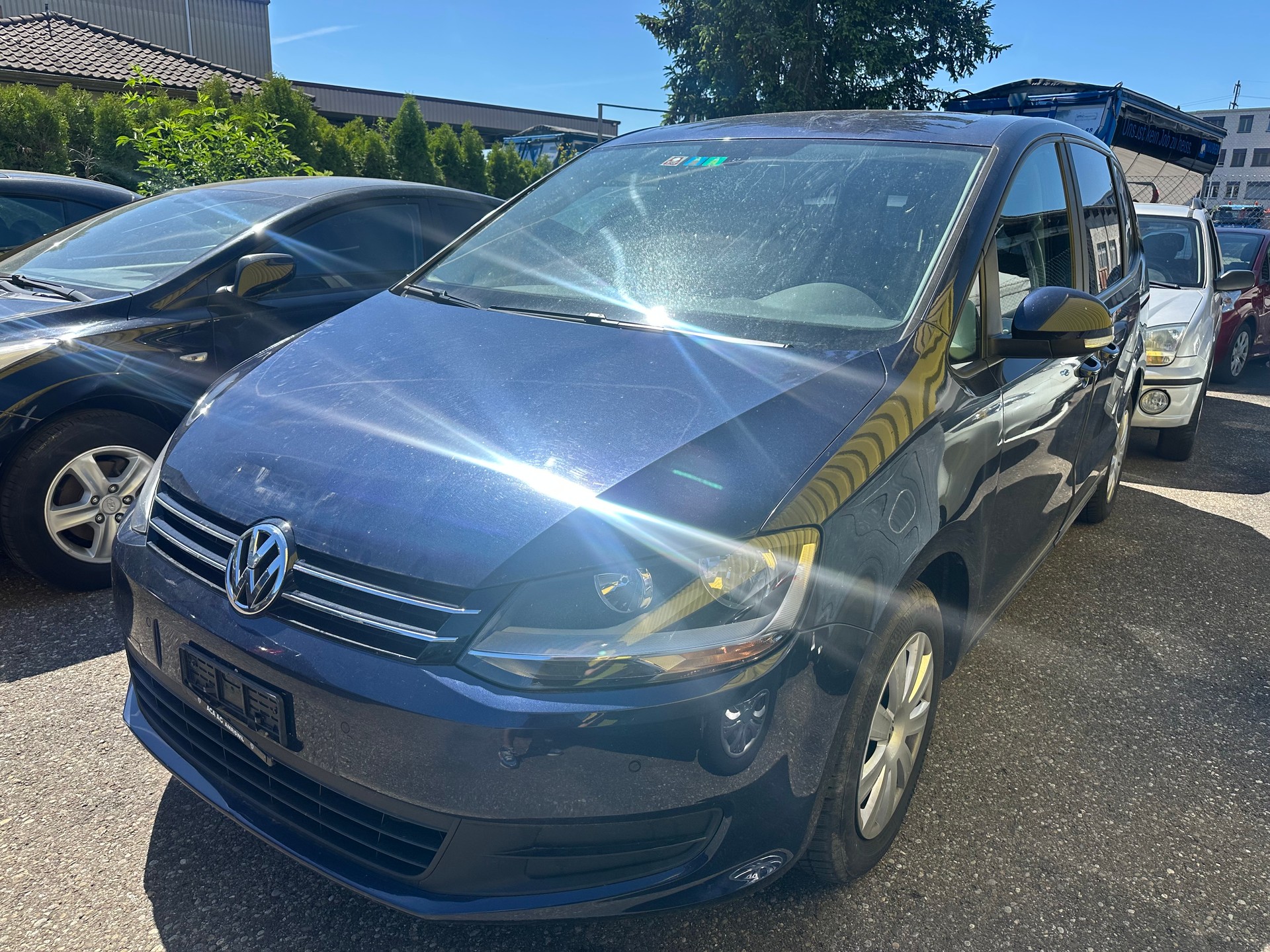 VW Sharan 2.0 TDI BlueMotion Technology Design-showroom-element-2