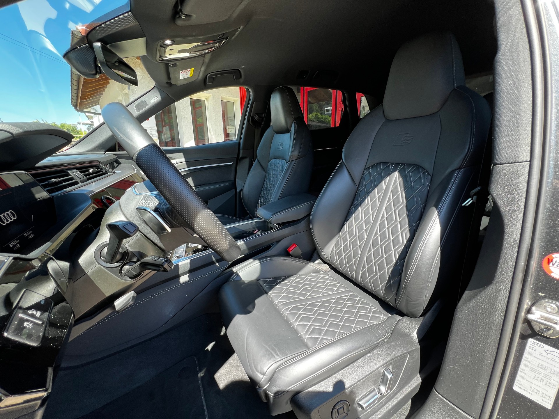 AUDI e-tron 55 S Line Black Edition quattro / SoH 93%-image-11