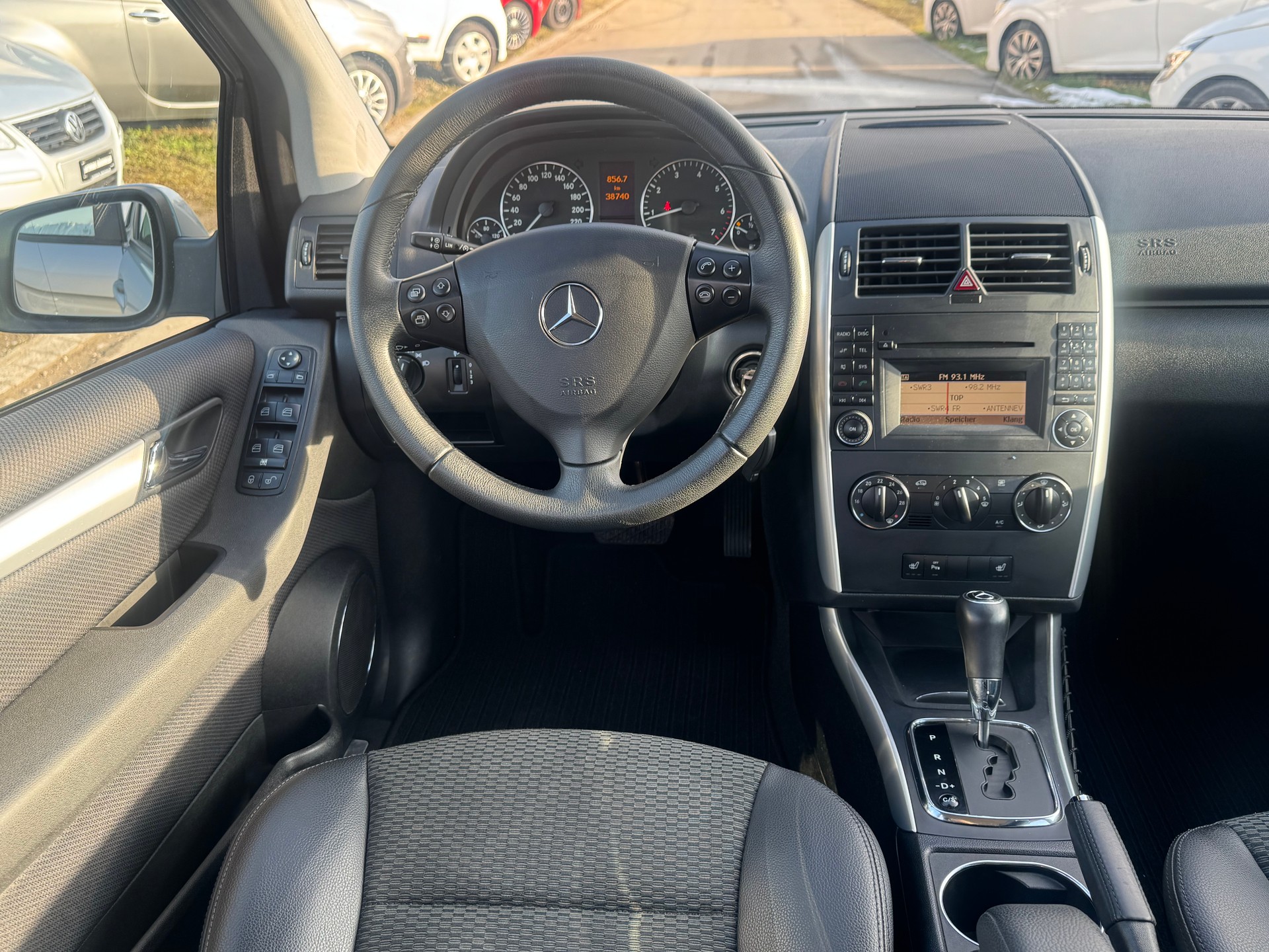 MERCEDES-BENZ A 180 (170) Avantgarde Autotronic-image-8