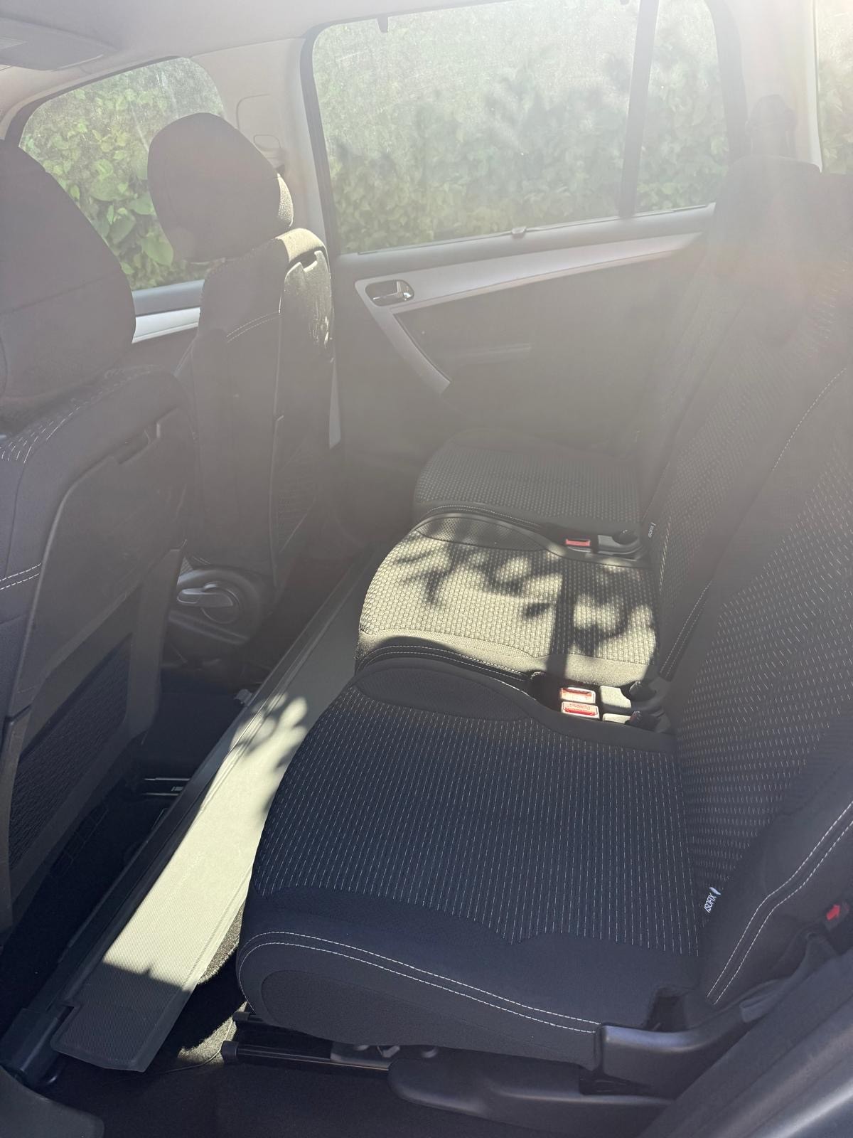 CITROEN Grand C4 Picasso 2.0 HDI Exclusive+-image-5