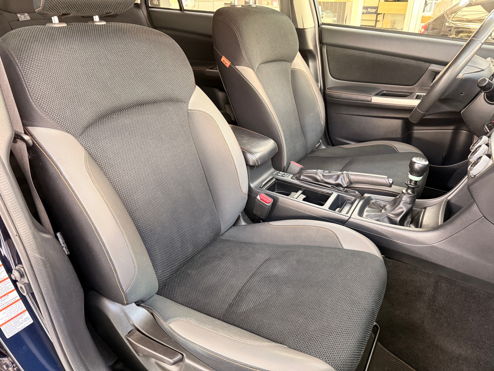 SUBARU XV 2.0 Swiss Two AWD-image-12