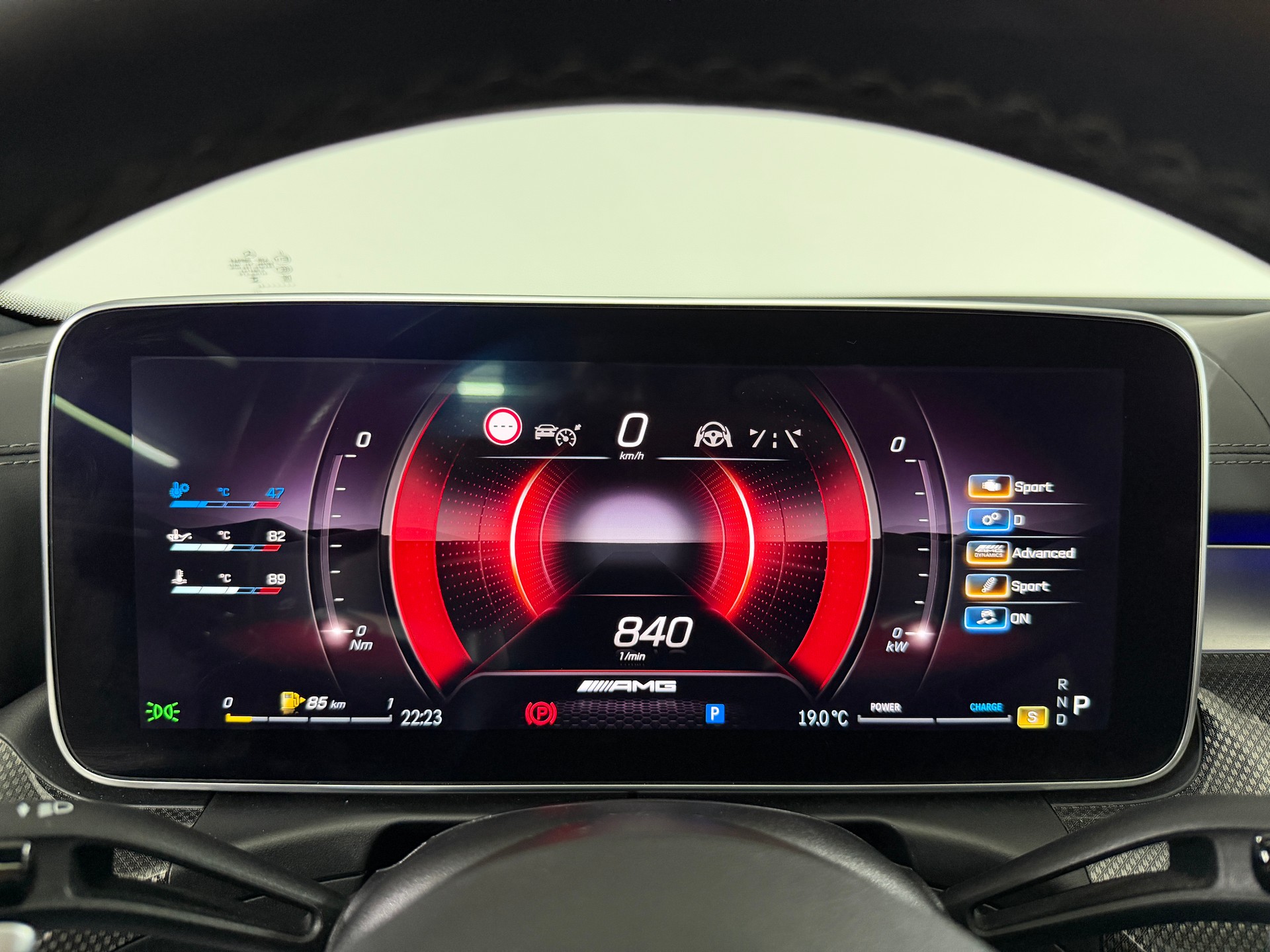 MERCEDES-BENZ C 43 AMG Obsidian Black 408PS 4Matic / RF-Kamera / Schiebedach / Leder / Keyless Go / Carbonpaket / Hinterachslenkung /-image-21