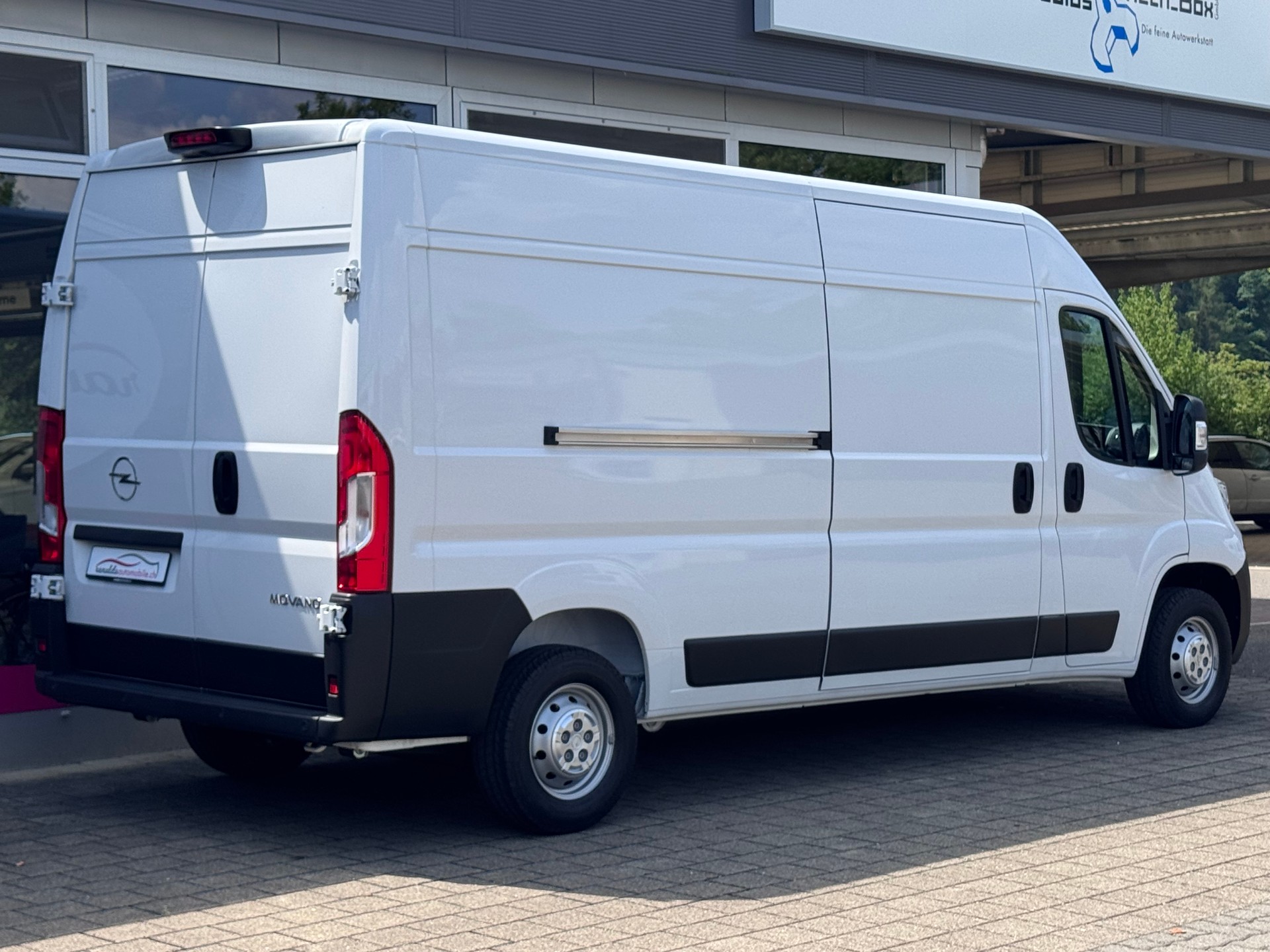 OPEL Movano 2.2 d 3,5t L3H2+3 Plätzer+Navigation+Bluetooth+Rückfahrkamera+Flügeltüren hinten 270°+Lederlenkrad+DAB+1'347 kg Nutzlast+-image-6