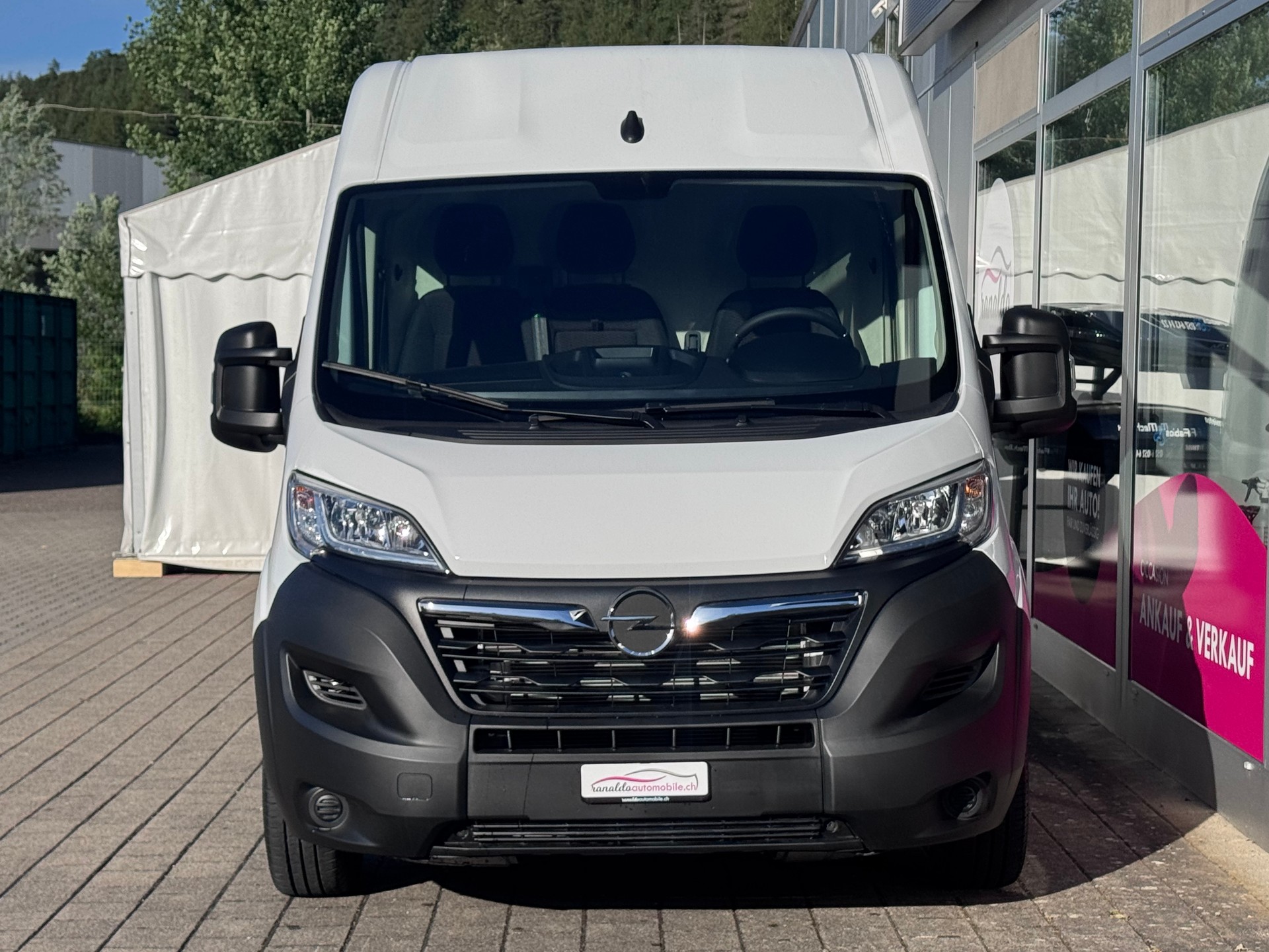 OPEL Movano 2.2 d 3,5t L2H2+3 Plätzer+Navigation+Bluetooth+Rückfahrkamera+Flügeltüren hinten 270°+Lederlenkrad+DAB+1'197 kg Nutzlast+-image-1