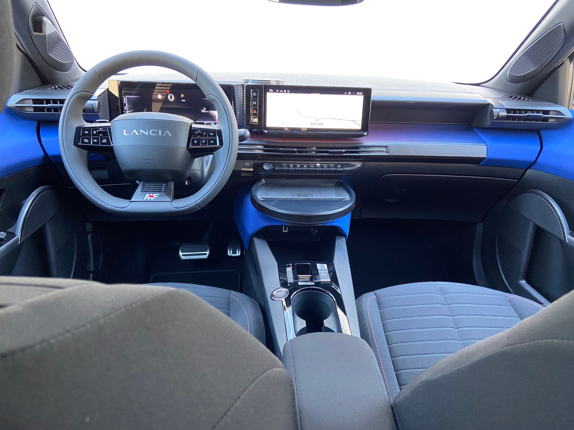 LANCIA Ypsilon 1.2 HF Line-image-7