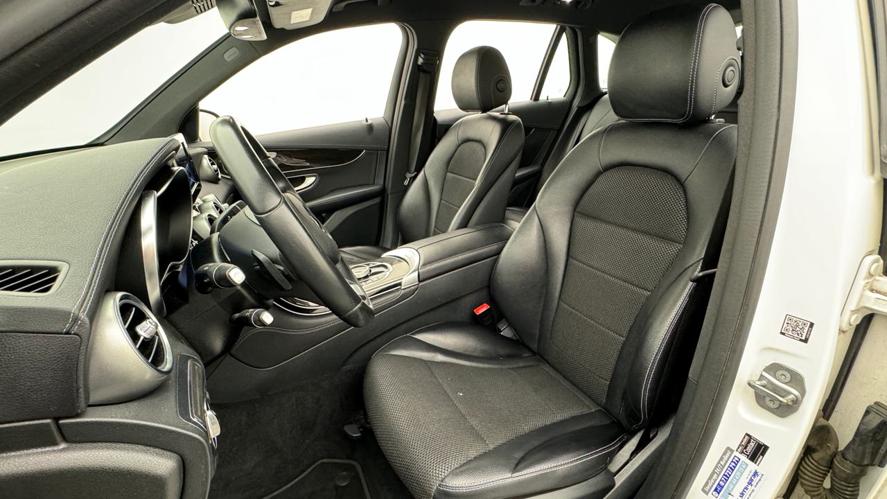 MERCEDES-BENZ GLC 350 e 4Matic 7G-Tronic-image-4