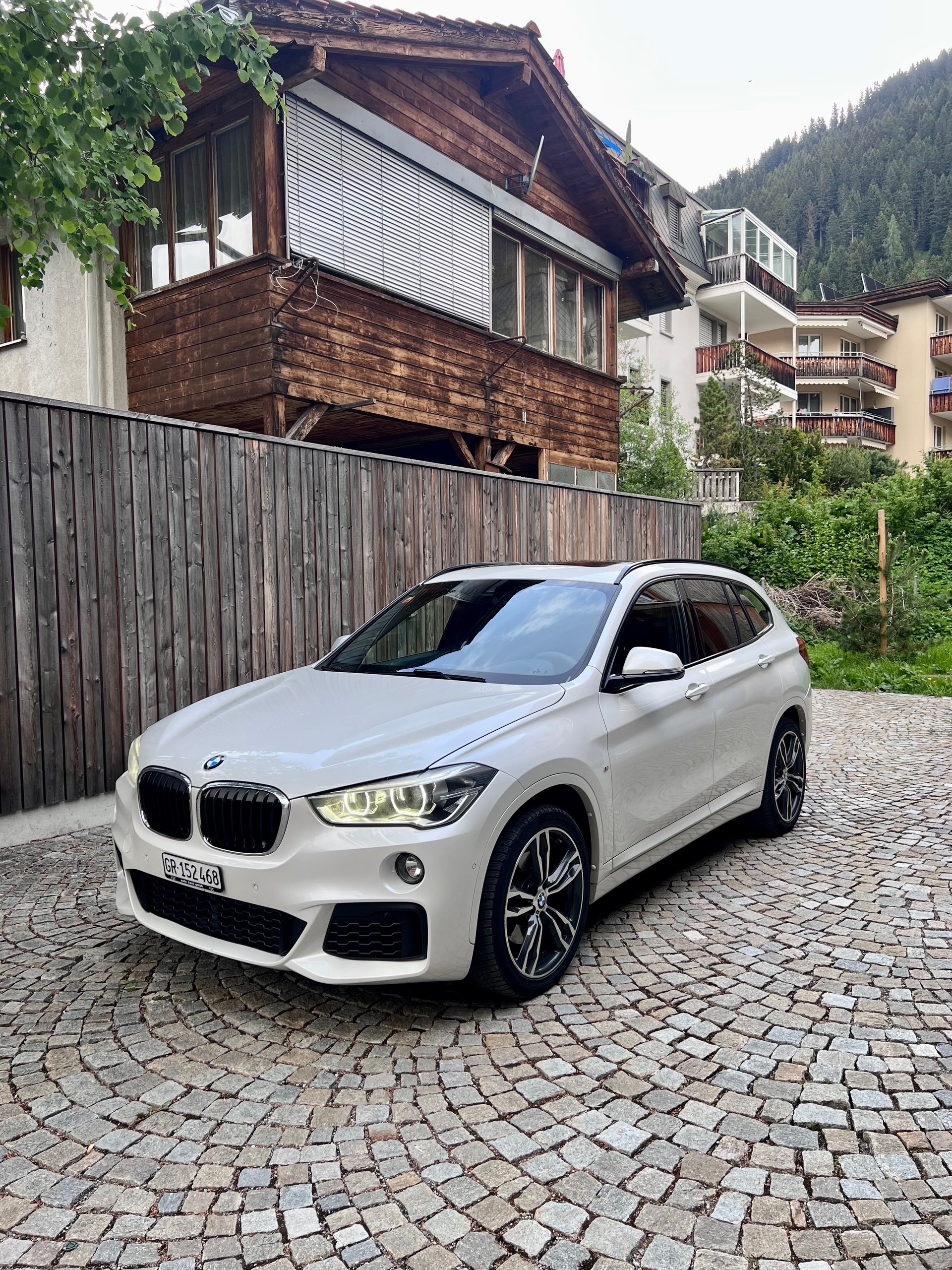 BMW 20d xDrive-image-0