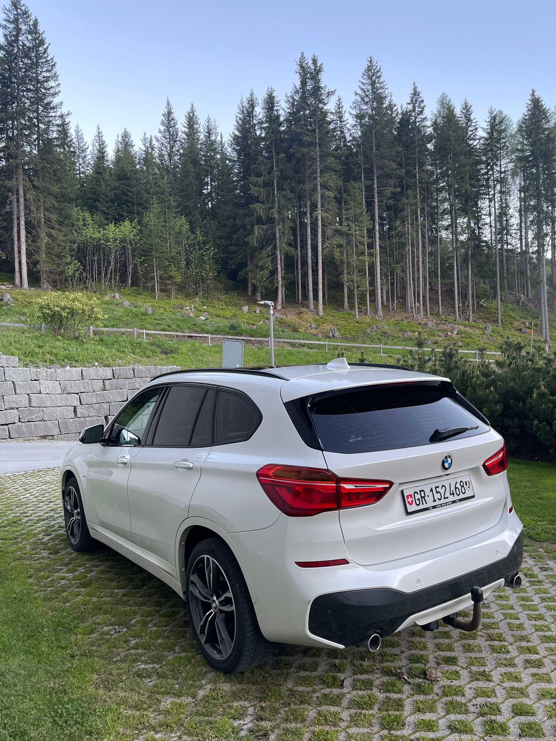 BMW 20d xDrive-image-1