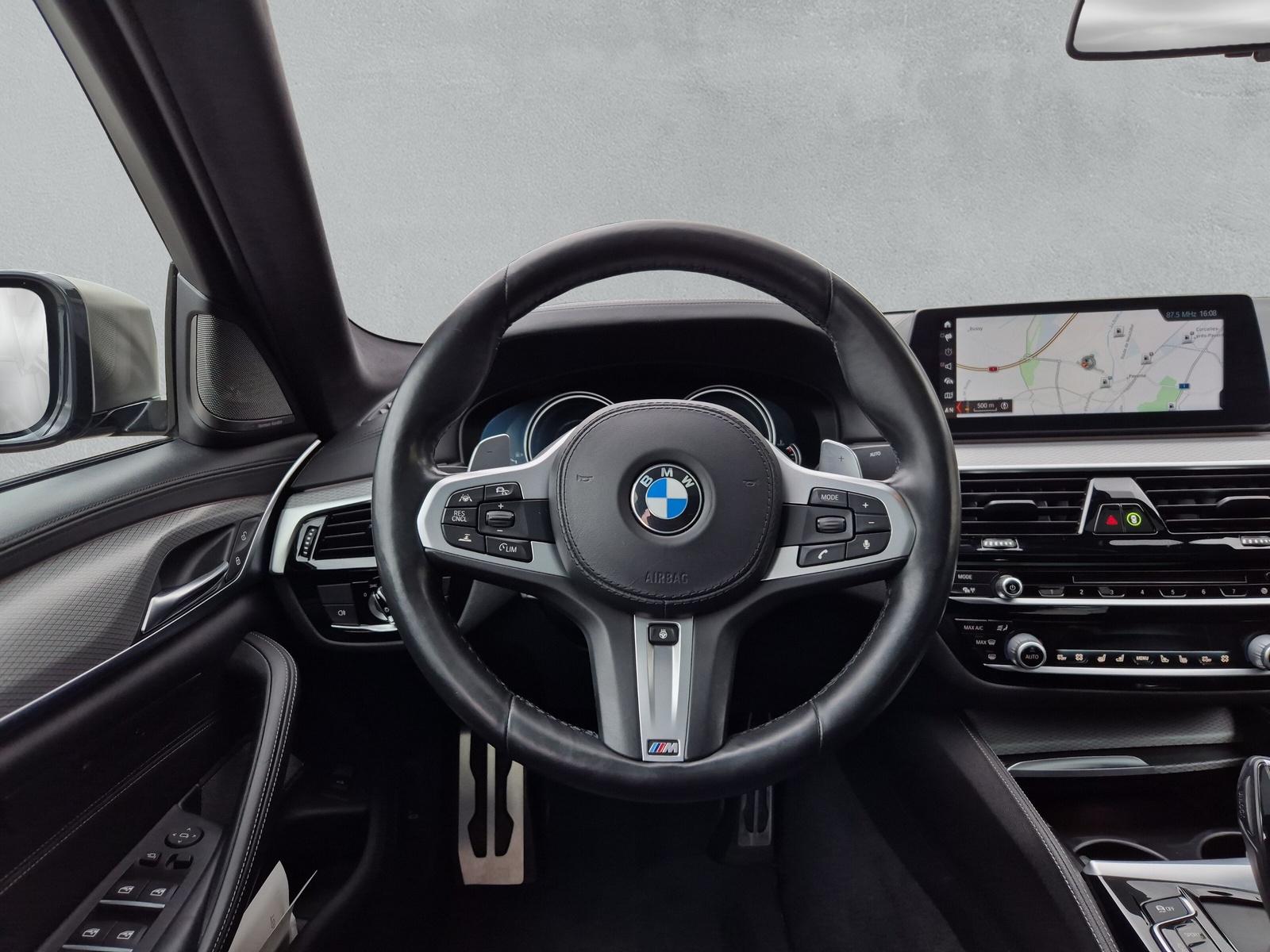 BMW M550i xDrive (CH)-image-15