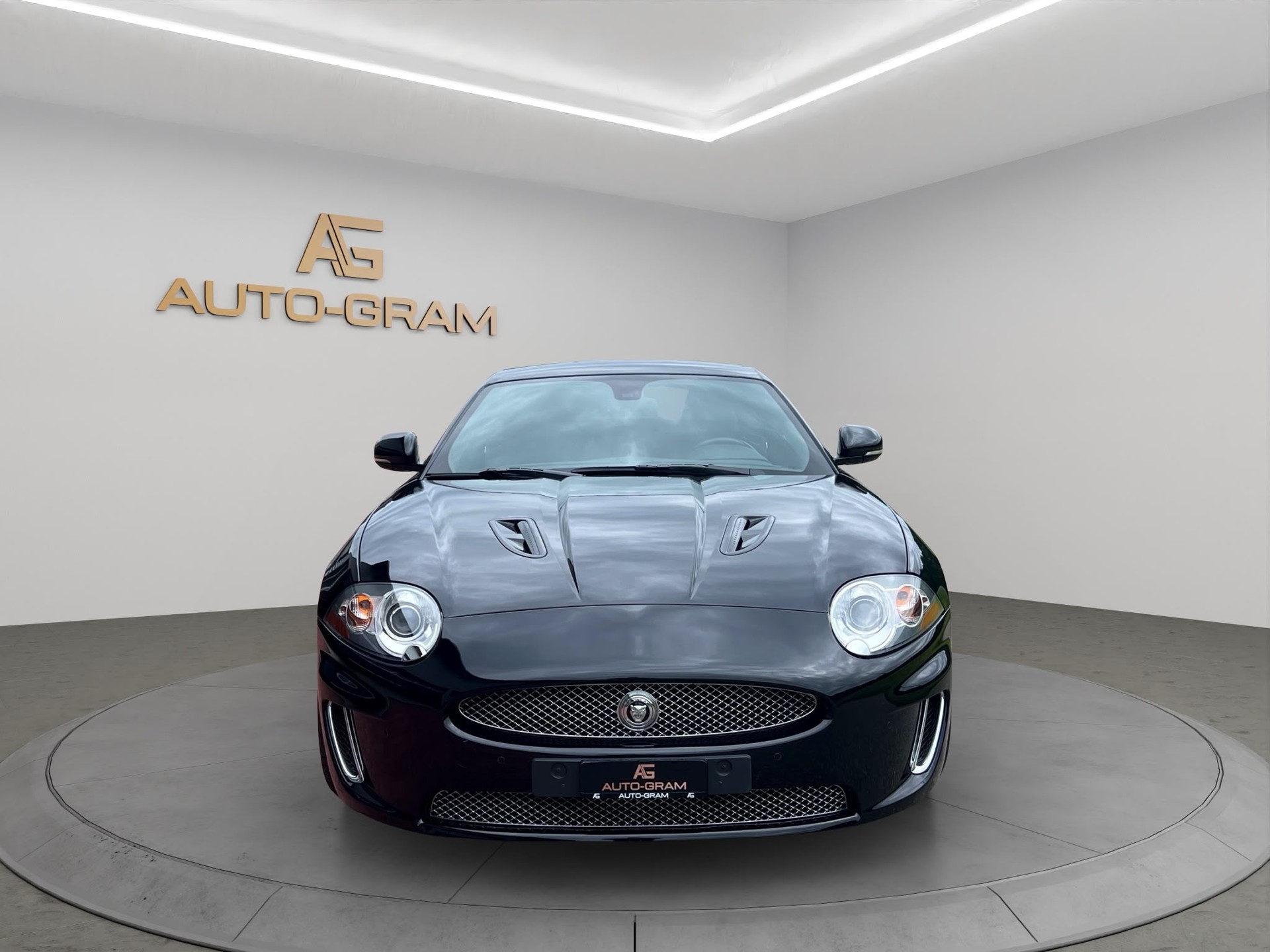 JAGUAR XKR 5.0 V8 SC Automatic-image-1