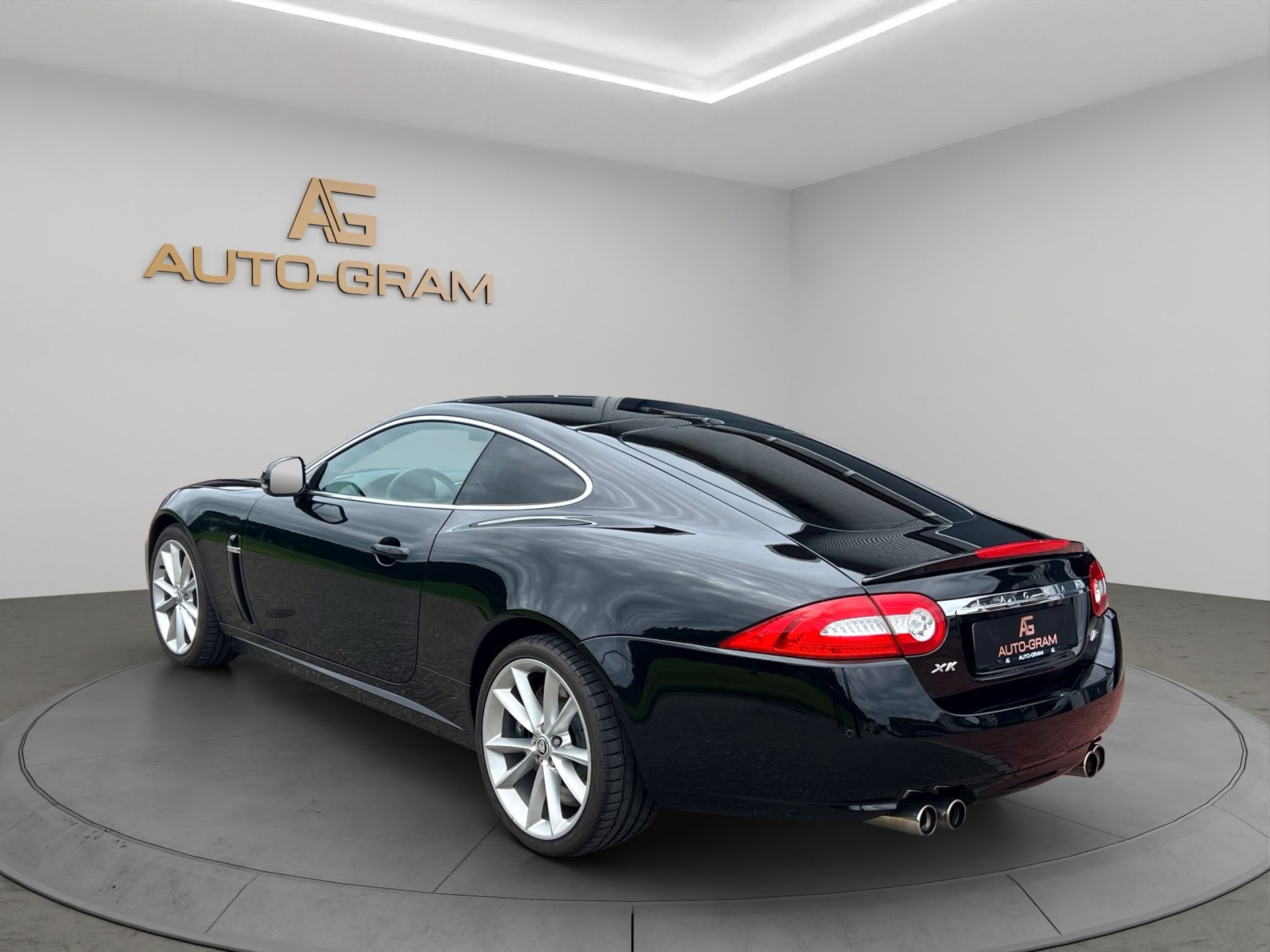JAGUAR XKR 5.0 V8 SC Automatic-image-2