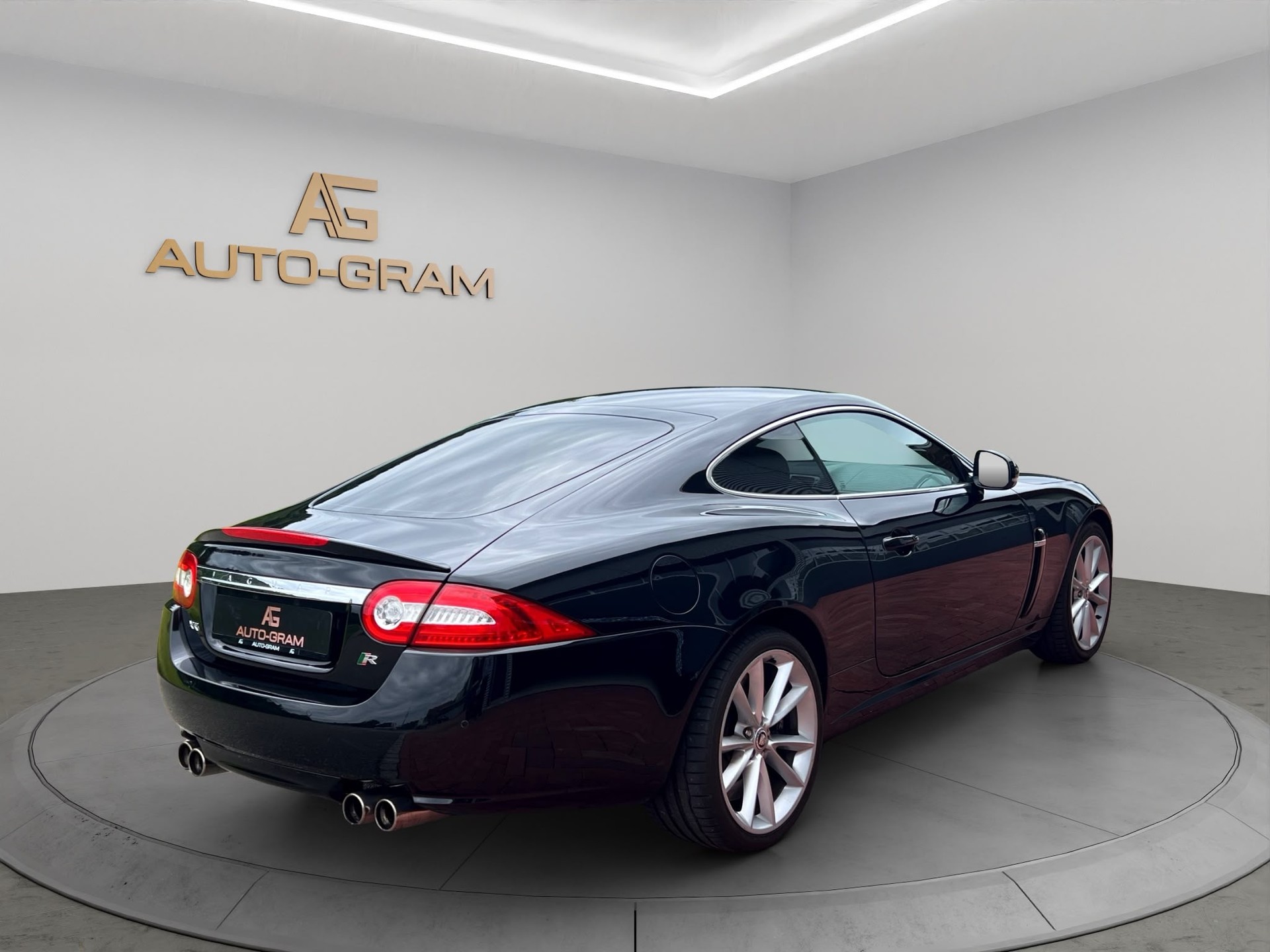 JAGUAR XKR 5.0 V8 SC Automatic-image-4