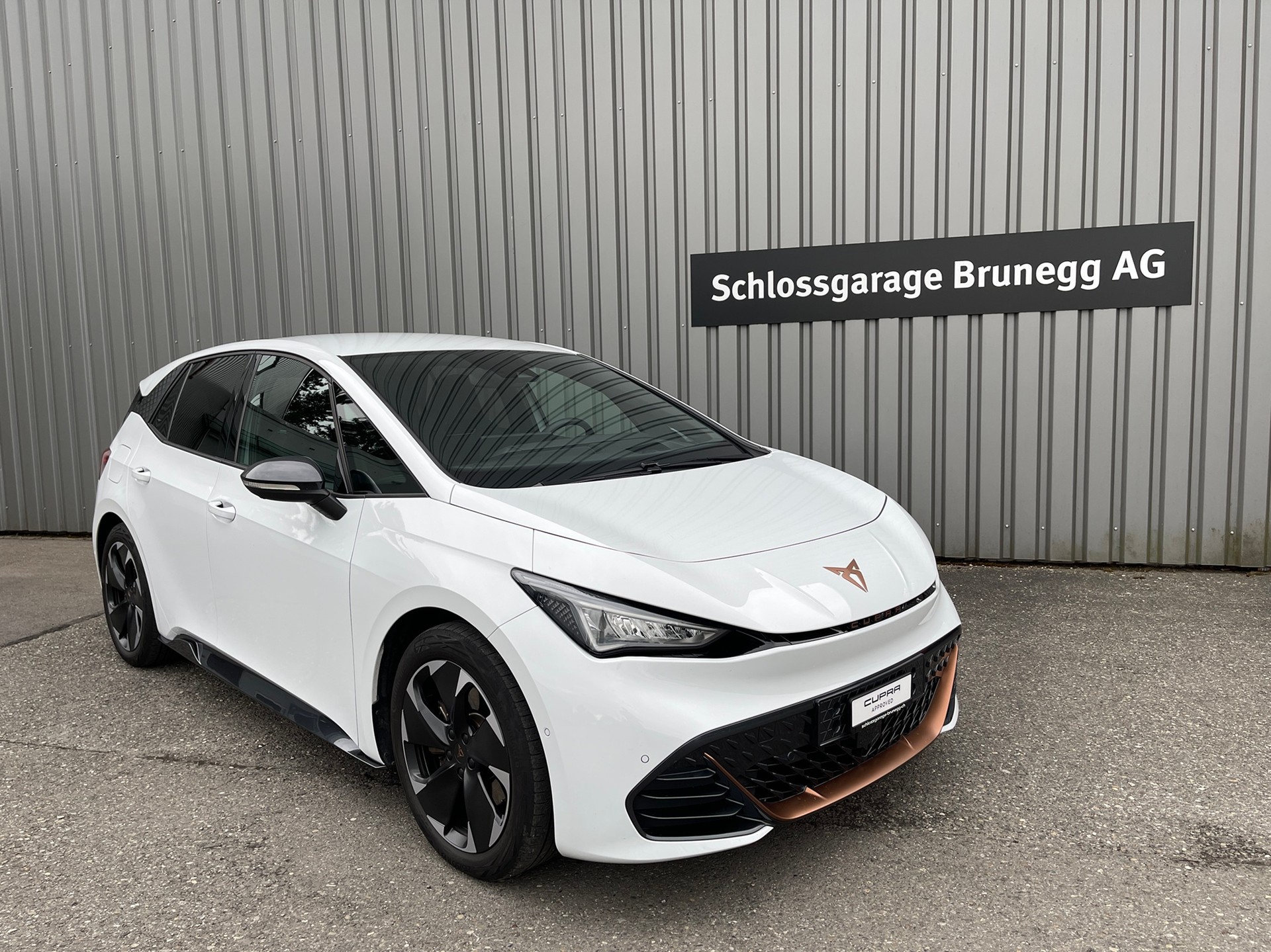 CUPRA Born 77 kWh e-Boost-image-0