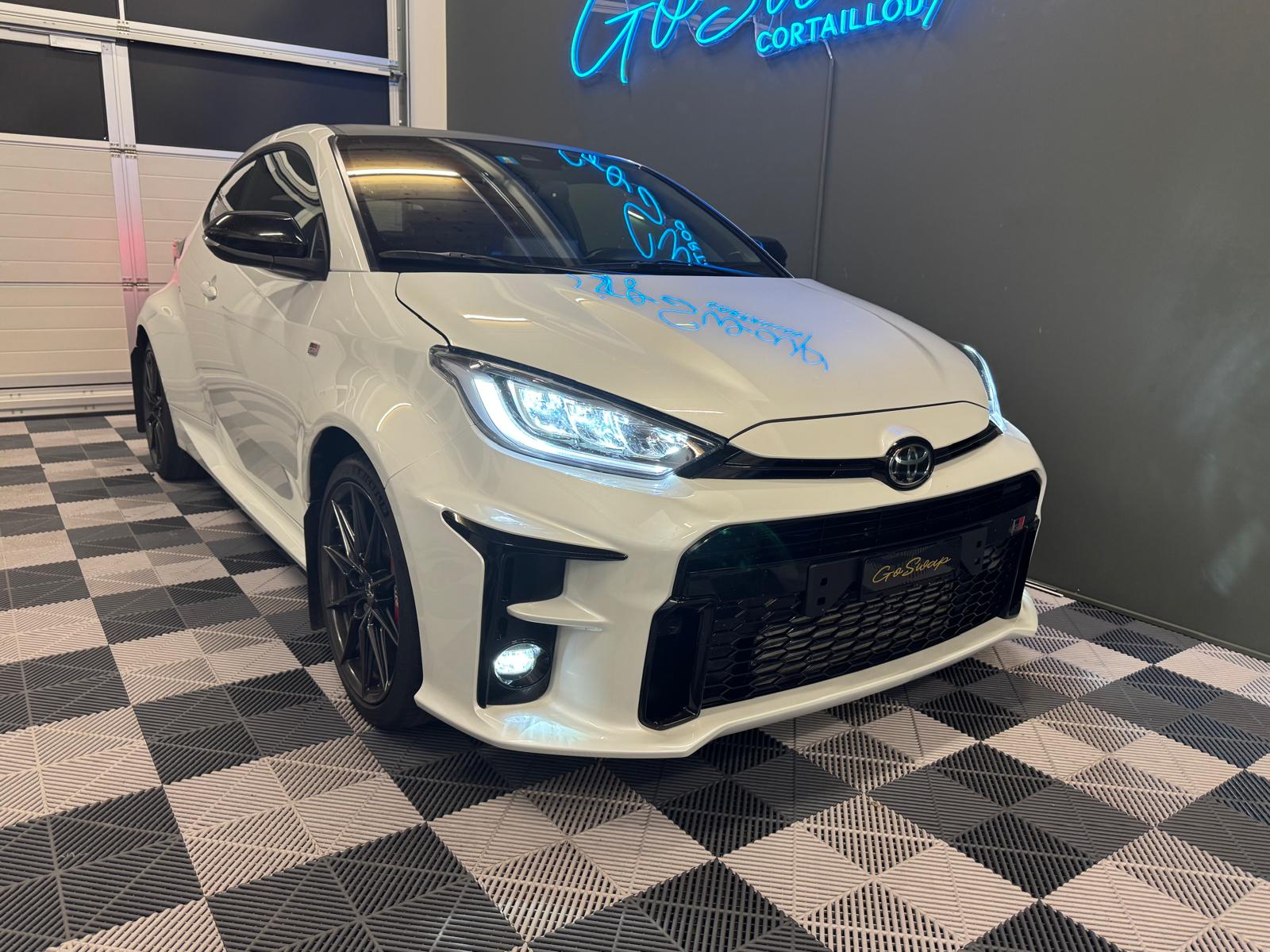 TOYOTA Yaris 1.6 GR Sport-image-8