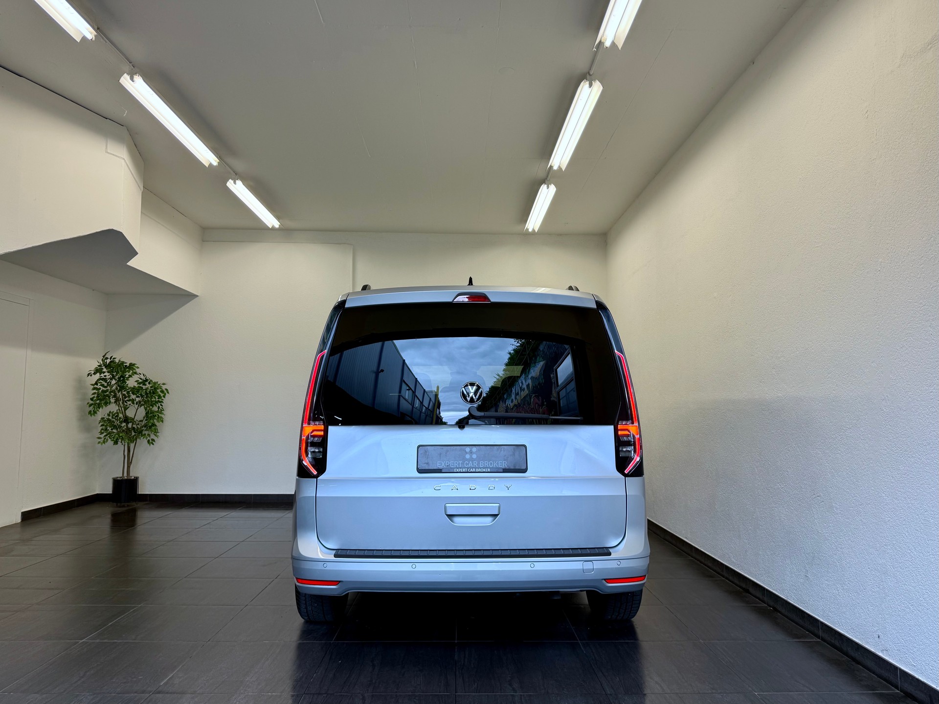 VW Caddy 1.5 TSI Liberty DSG-image-10