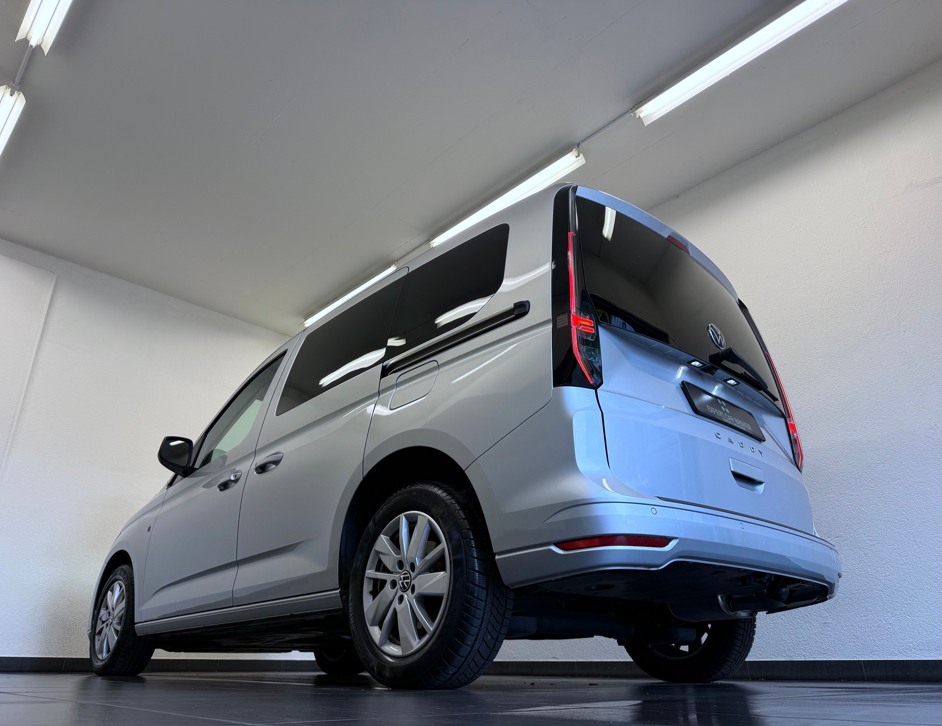 VW Caddy 1.5 TSI Liberty DSG-image-9