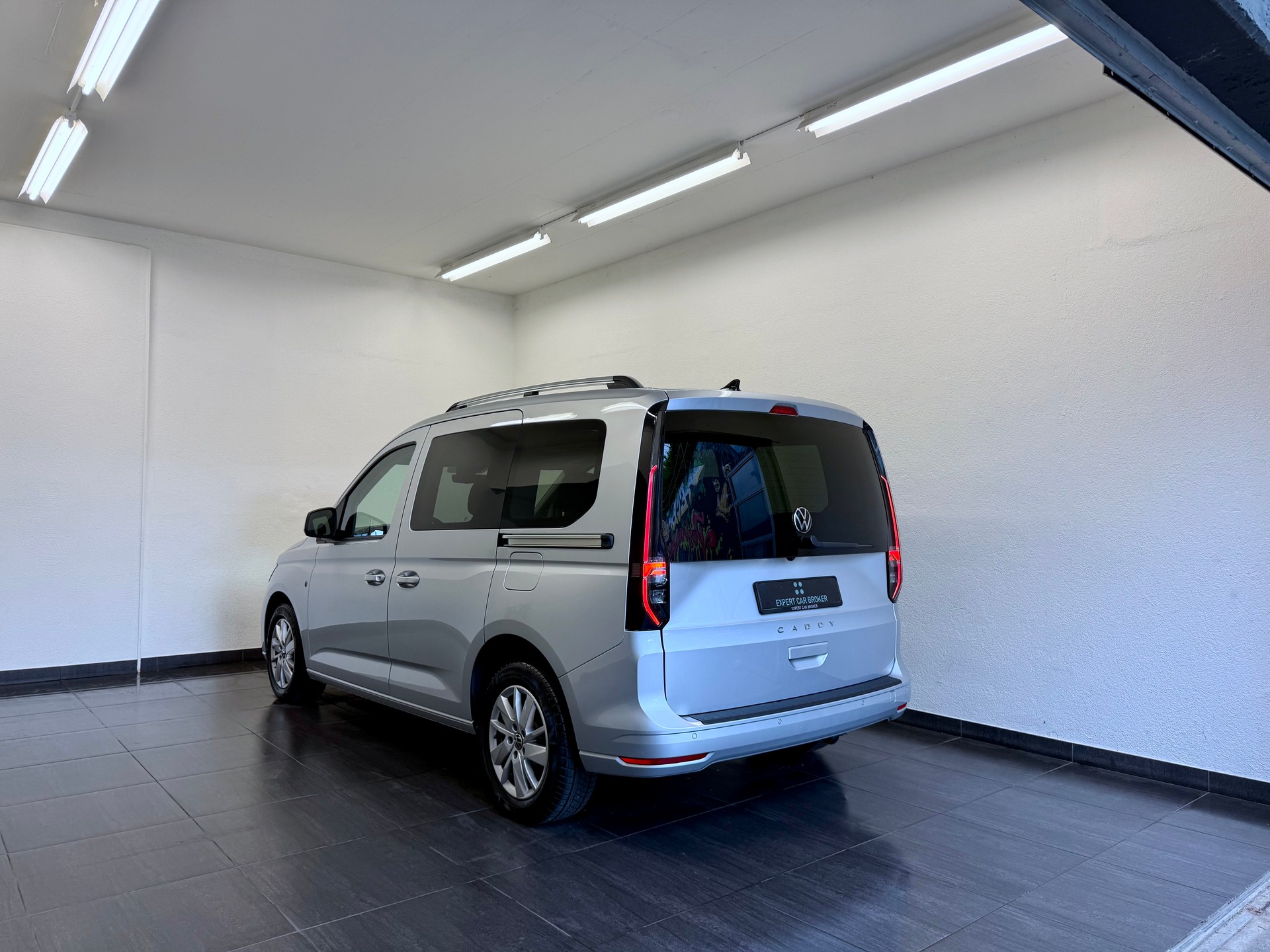 VW Caddy 1.5 TSI Liberty DSG-image-8
