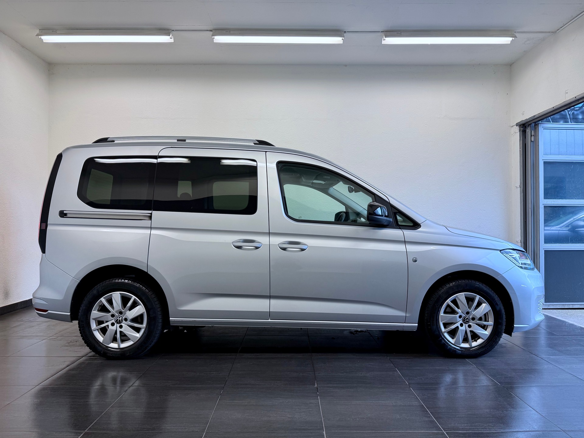VW Caddy 1.5 TSI Liberty DSG-image-4
