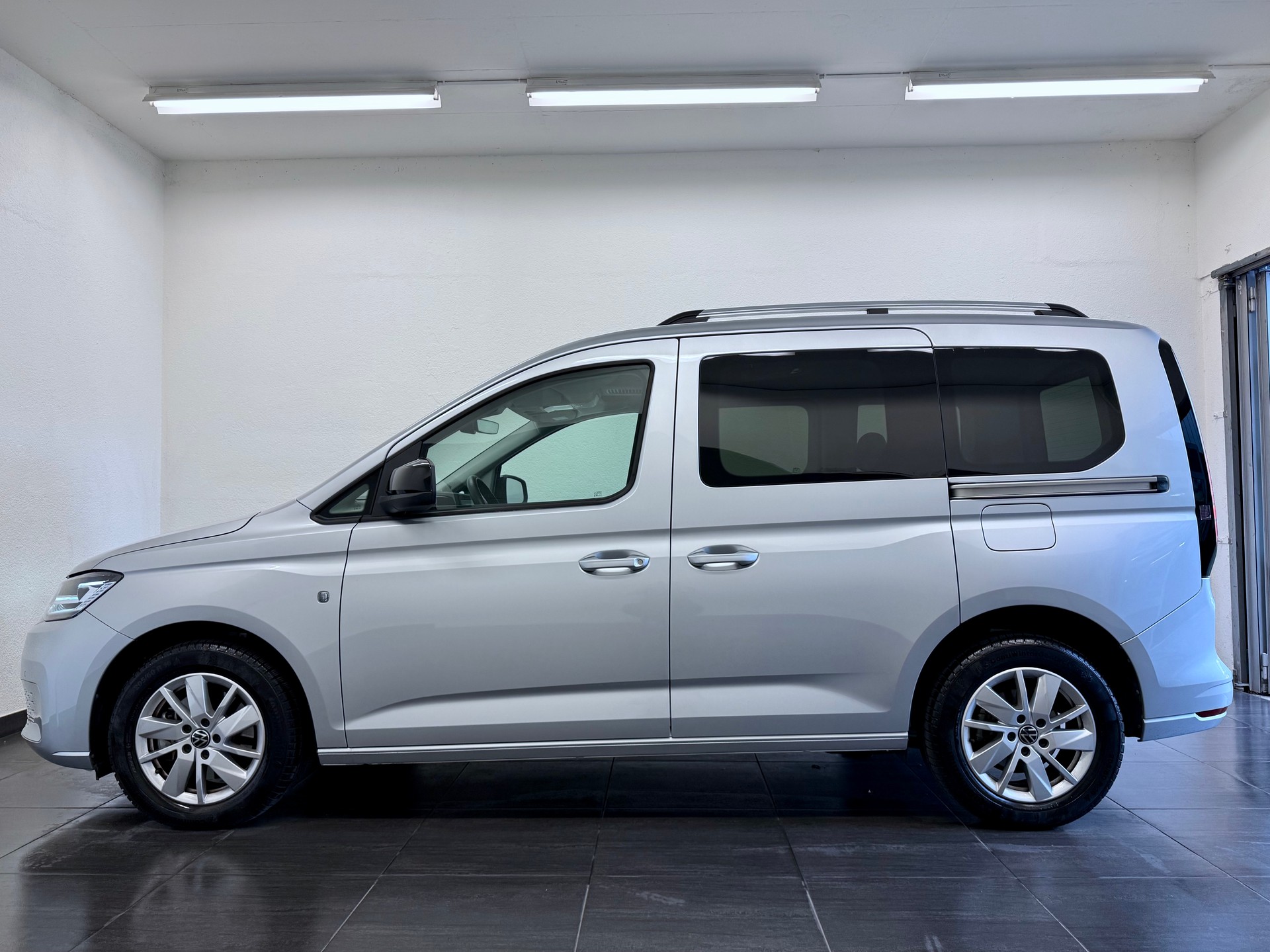 VW Caddy 1.5 TSI Liberty DSG-image-6