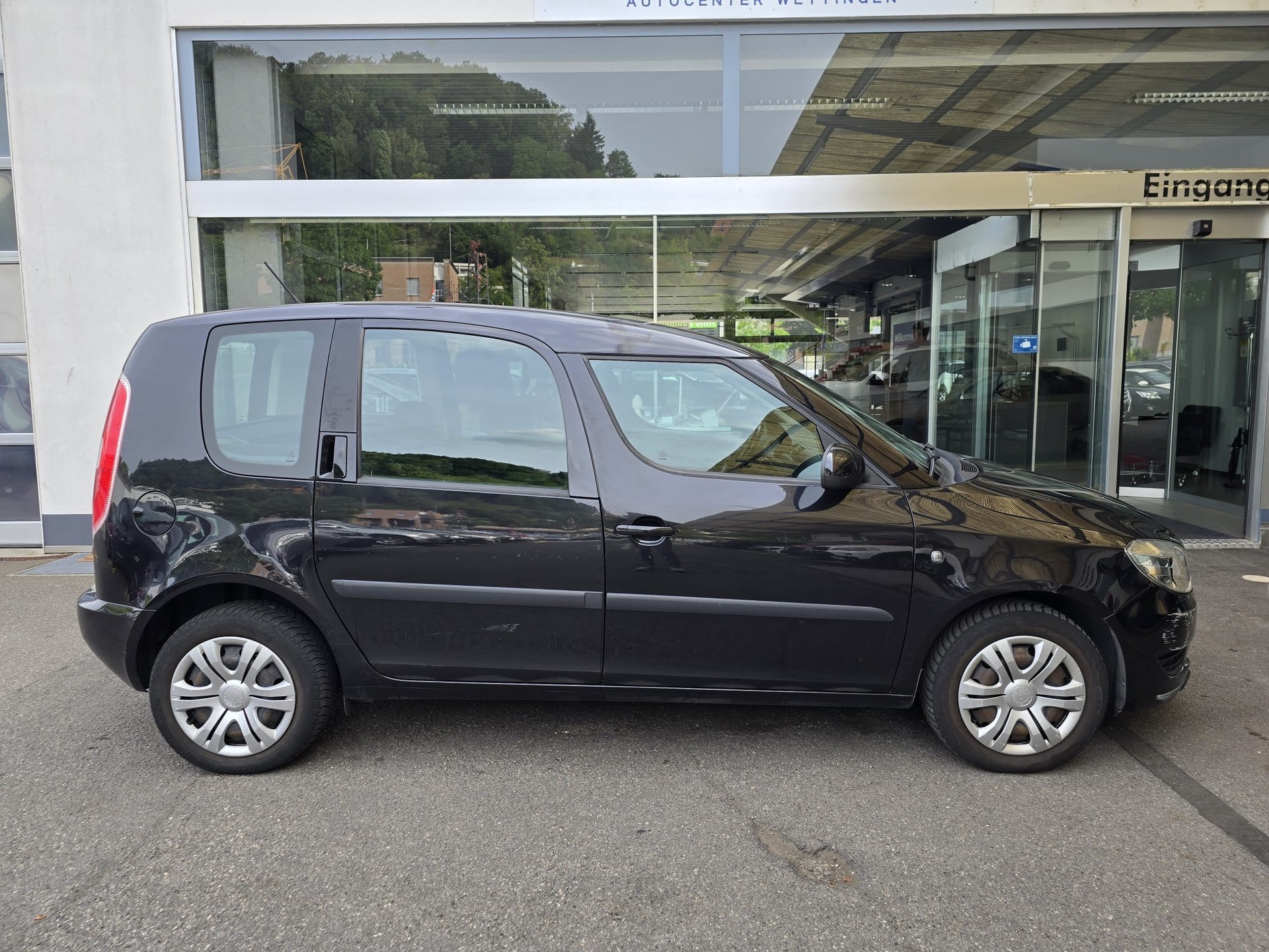 SKODA Roomster 1.2 TSI Elegance DSG-image-9