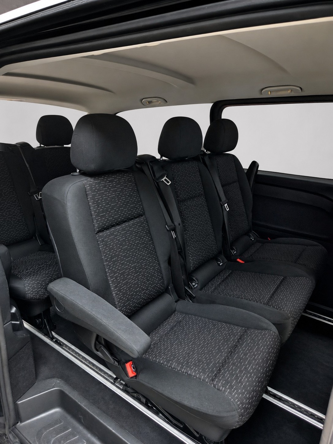 MERCEDES-BENZ Vito 116 CDI Pro Tourer 4Matic 9G-Tronic-image-7
