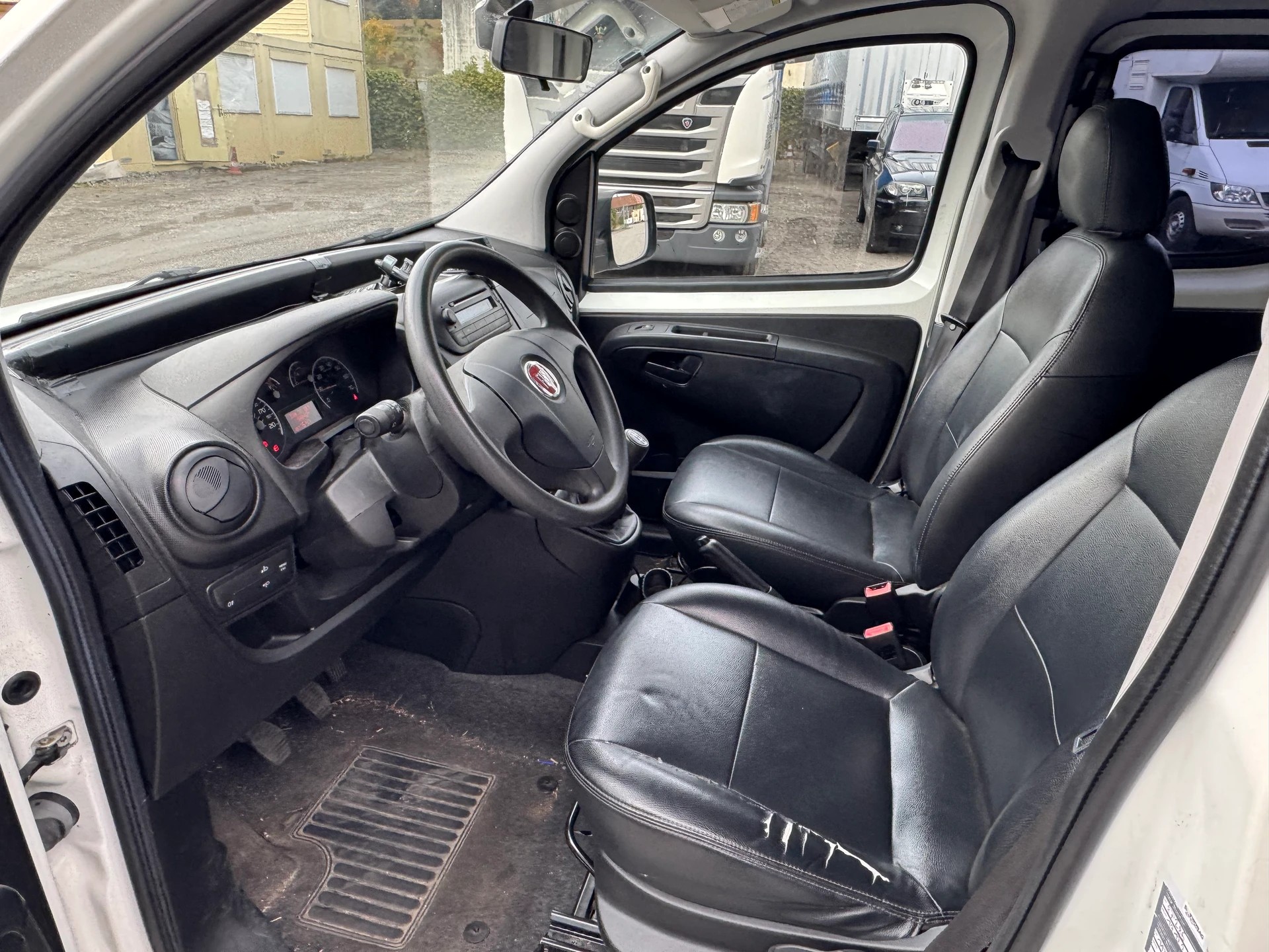 FIAT Fiorino 1.3 MJ Base-image-6