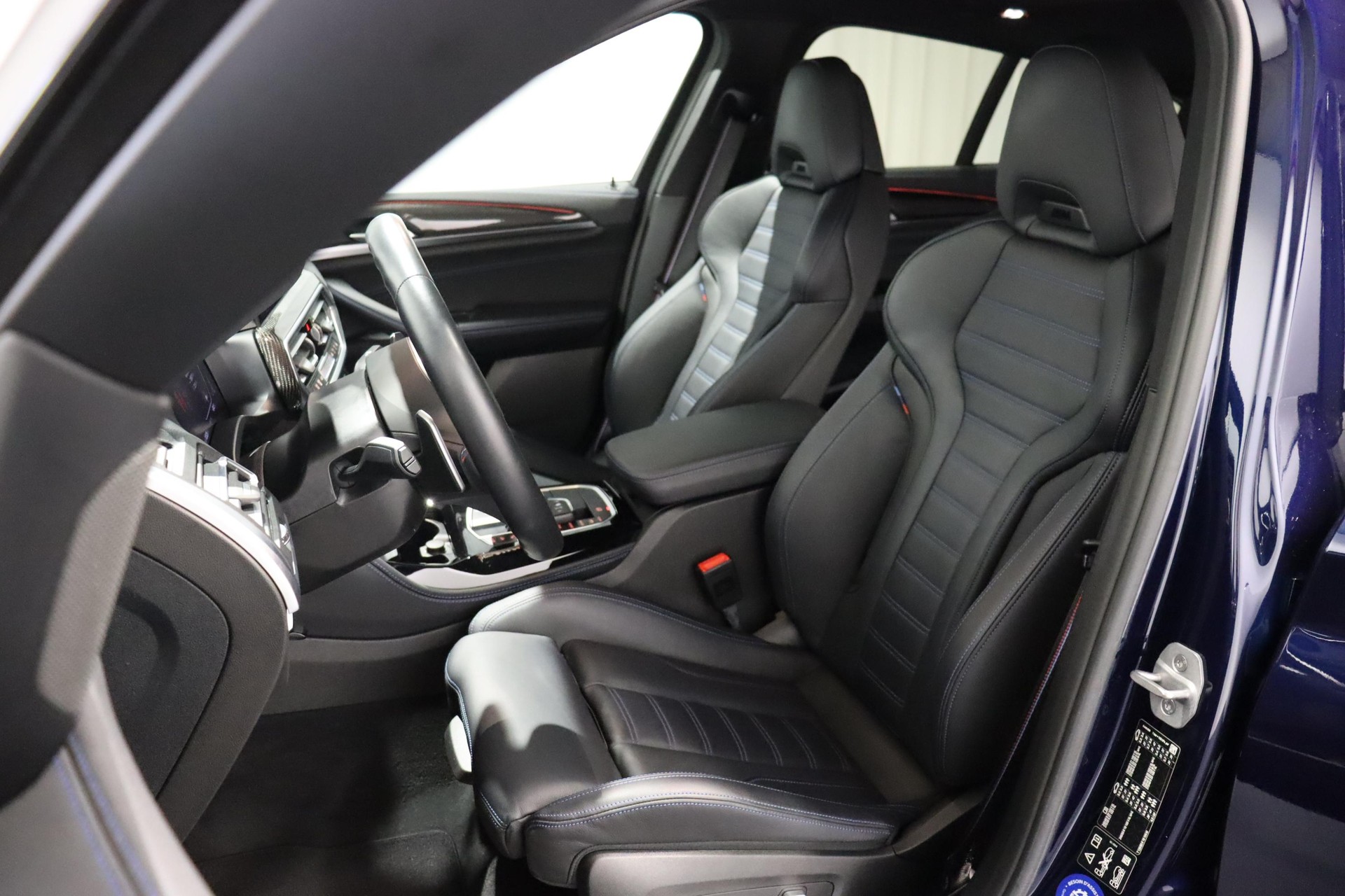 BMW X4 M40d-image-7