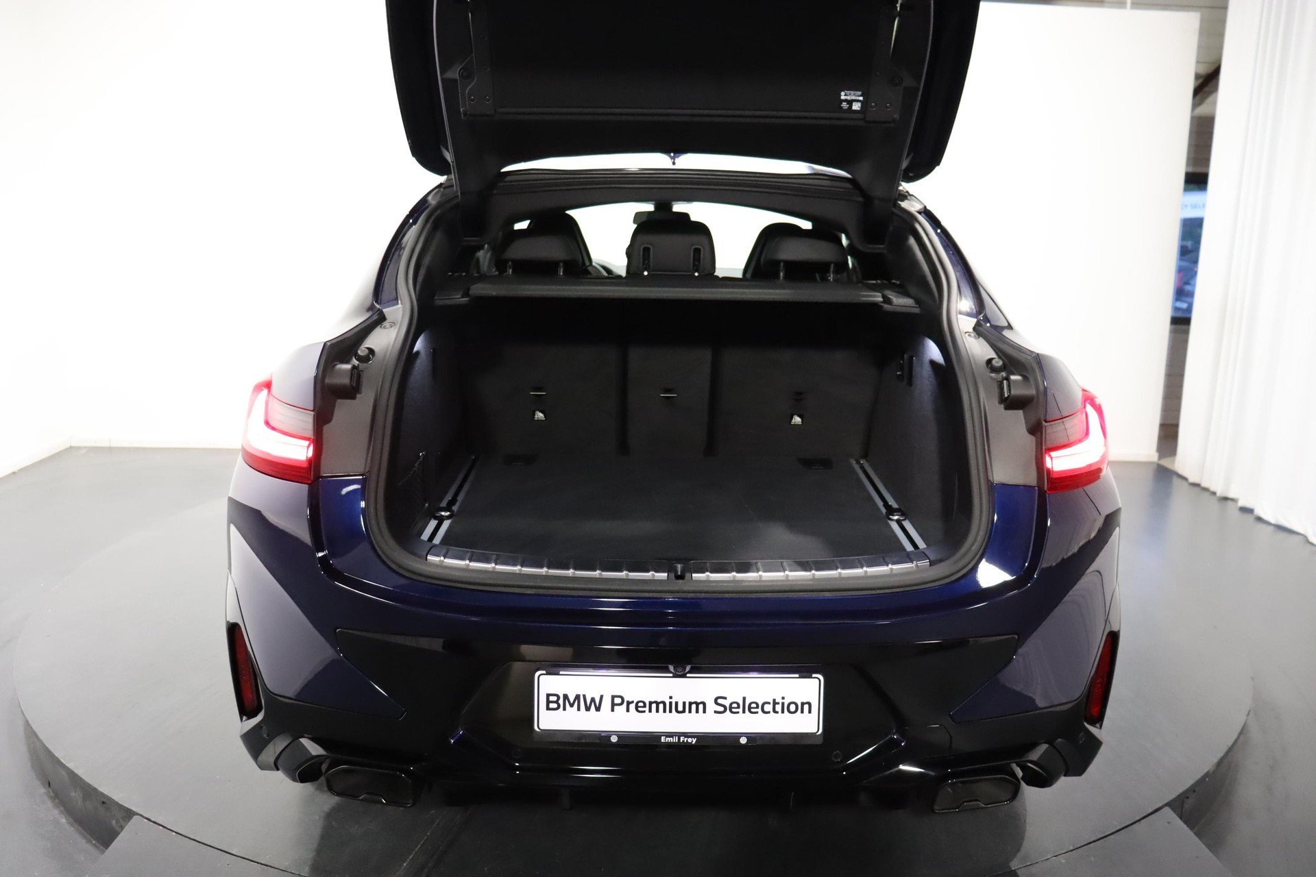 BMW X4 M40d-image-4