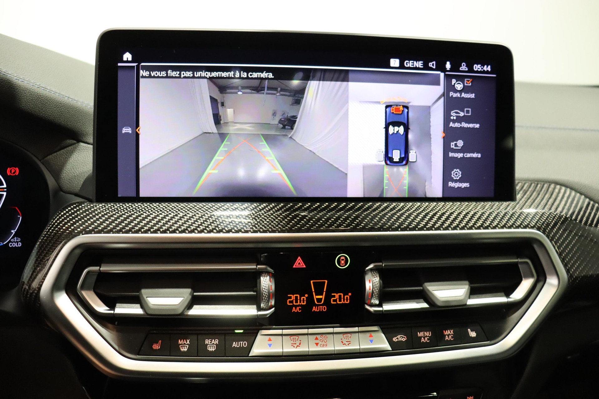 BMW X4 M40d-image-14