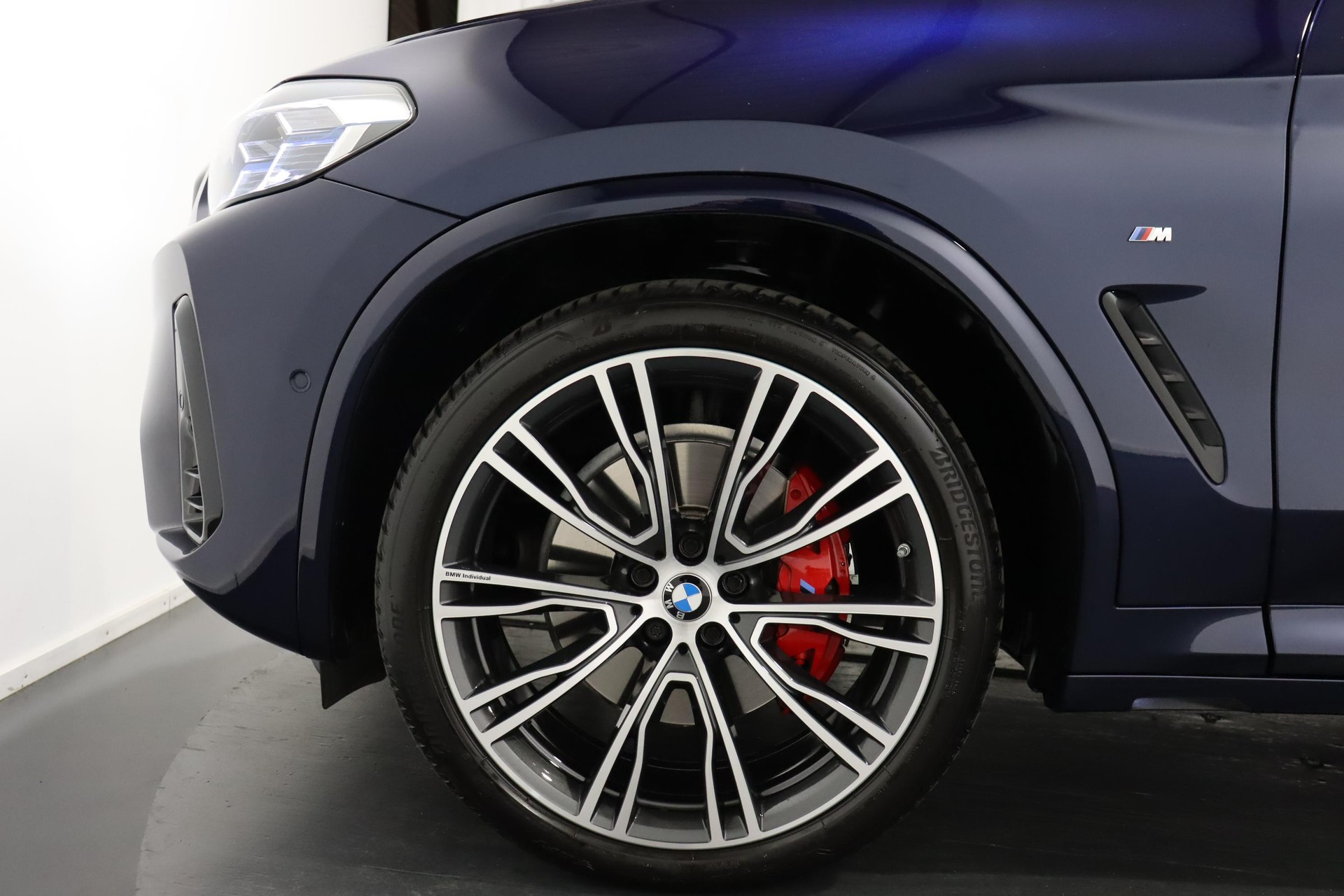 BMW X4 M40d-image-6