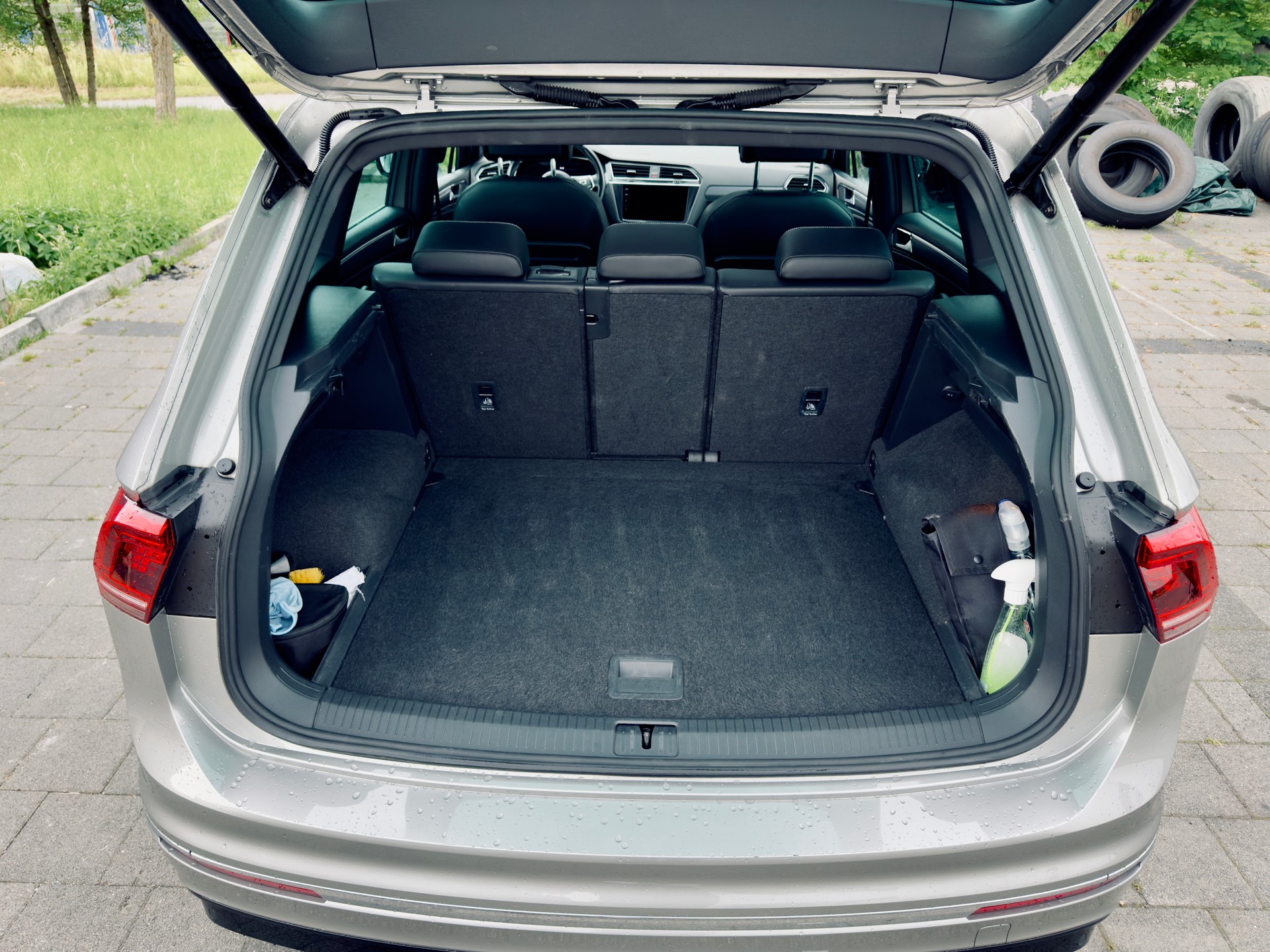 VW 2.0 TDI SCR Highline DSG (R-Line)-image-5